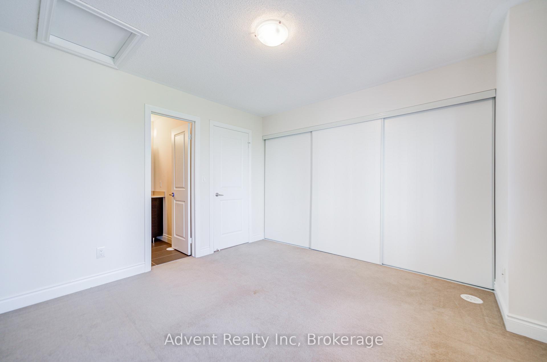 Photo 28 of 249 South Park Road, Markham, Commerce Valley — HOMEH