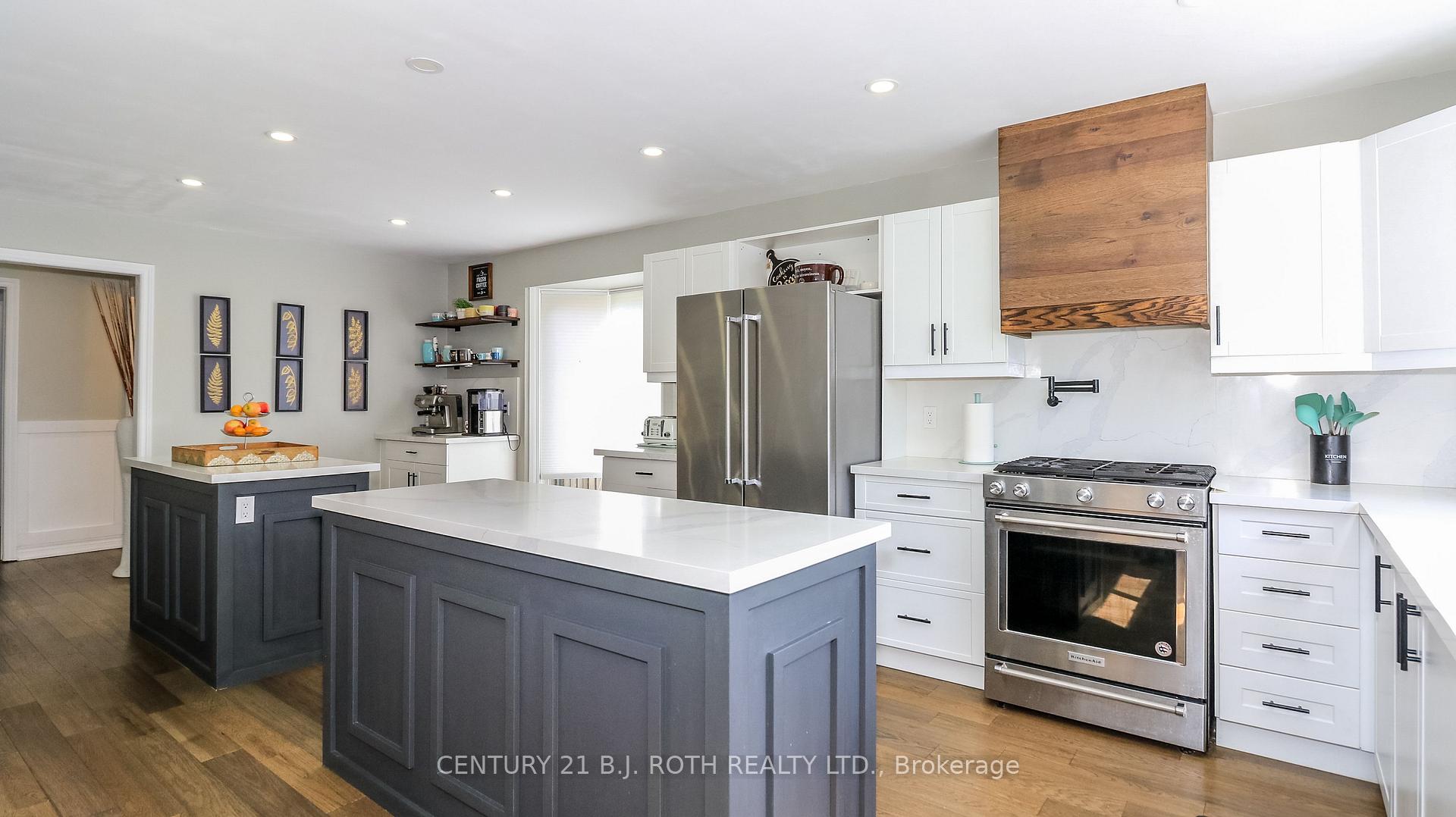Photo 8 of 61 Barwick Drive W, Barrie, West Bayfield — HOMEH