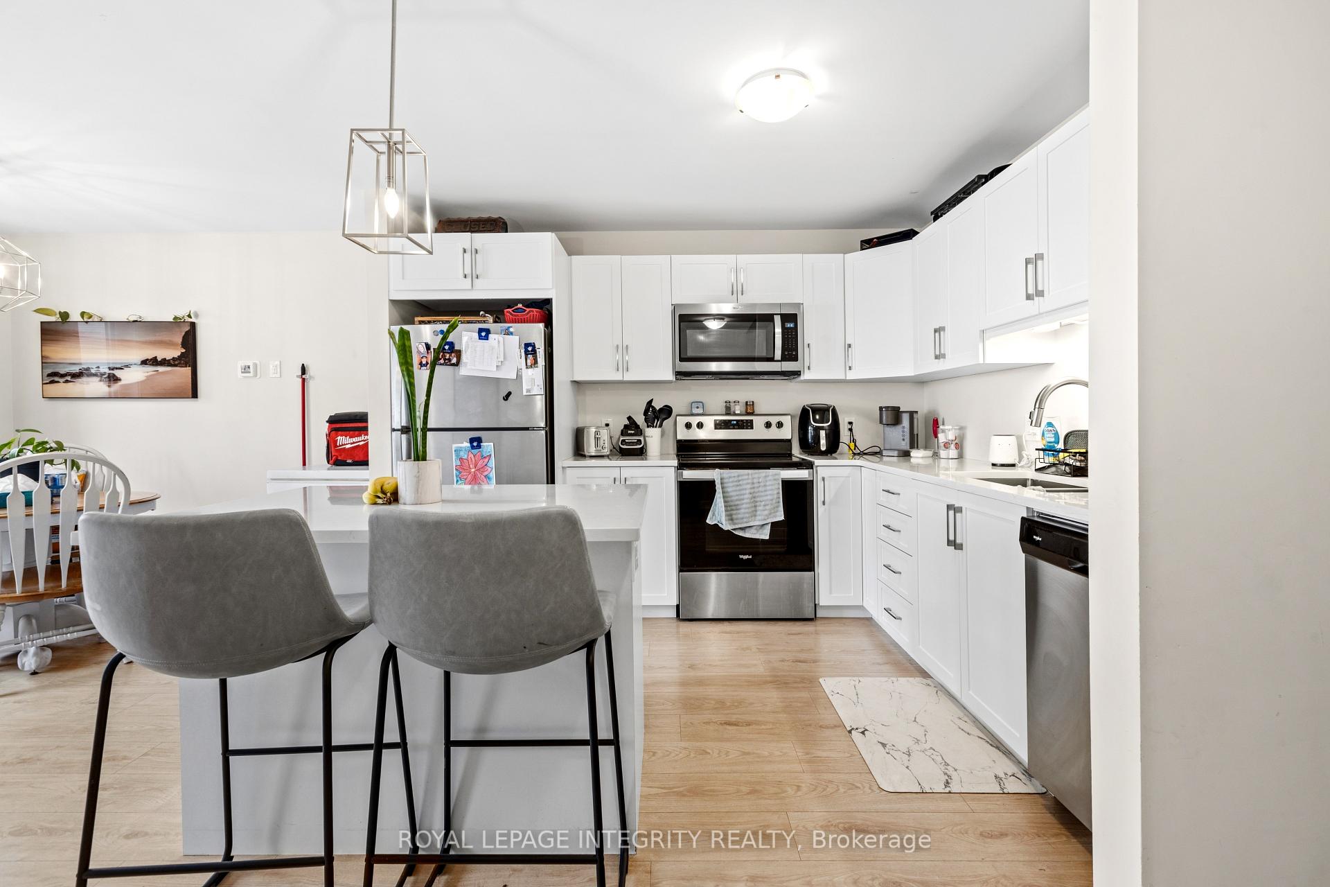 Photo 8 of 18 Margaret Graham Terrace, Smiths Falls, Smiths Falls — HOMEH