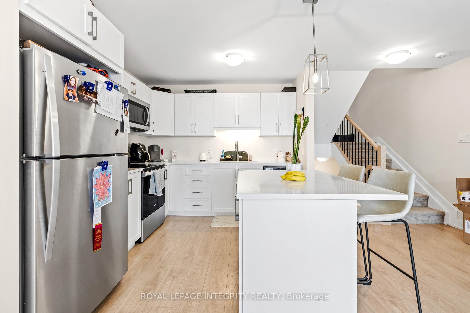 Photo 12 of 18 Margaret Graham Terrace, Smiths Falls, Smiths Falls — HOMEH