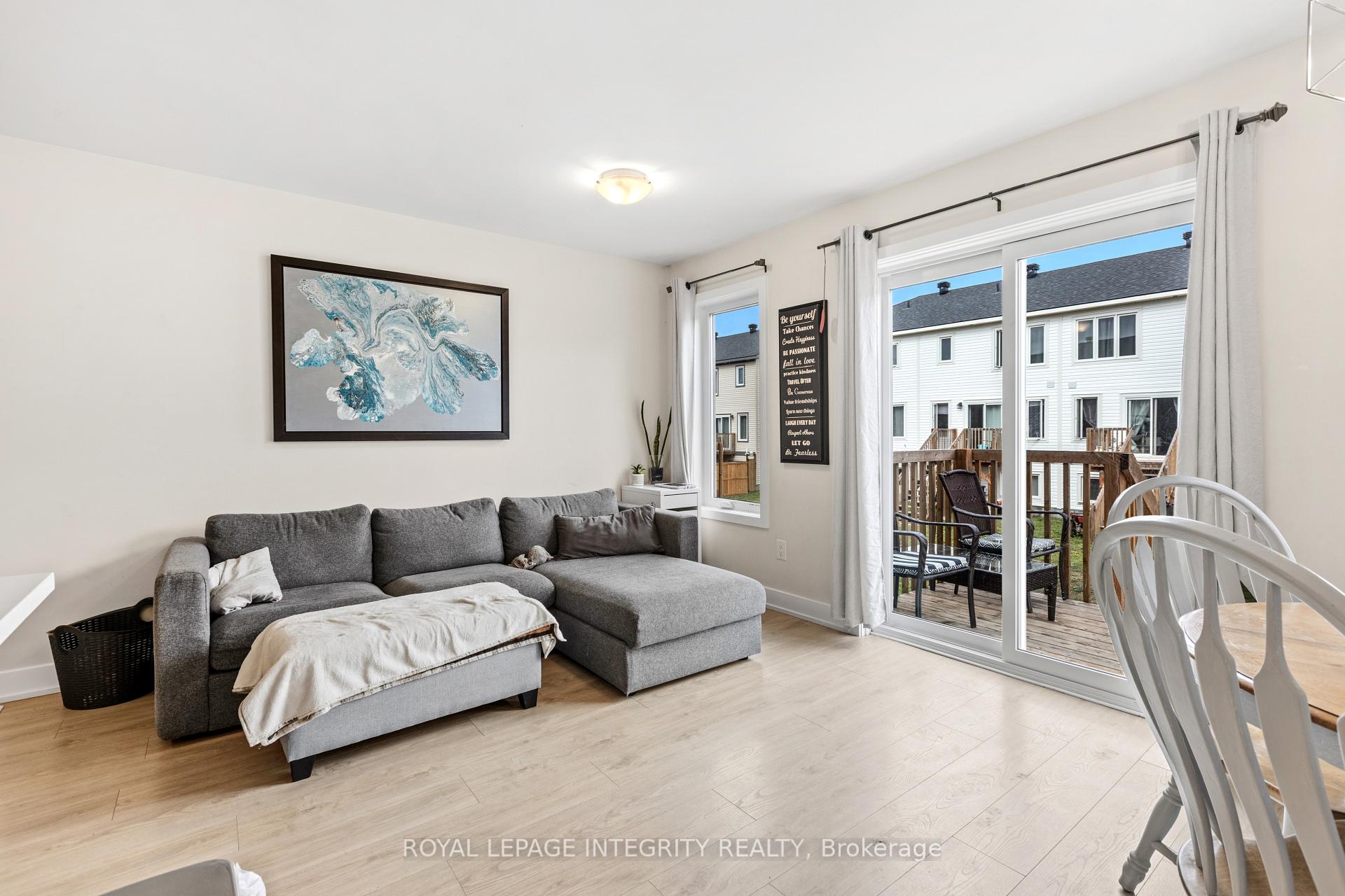 Photo 13 of 18 Margaret Graham Terrace, Smiths Falls, Smiths Falls — HOMEH