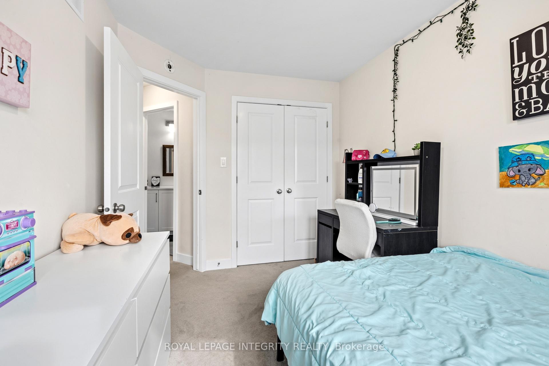 Photo 21 of 18 Margaret Graham Terrace, Smiths Falls, Smiths Falls — HOMEH