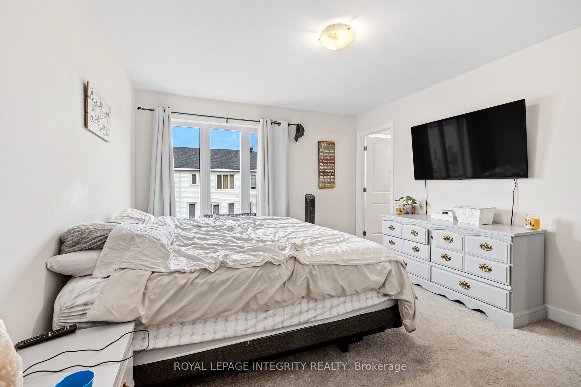 Photo 24 of 18 Margaret Graham Terrace, Smiths Falls, Smiths Falls — HOMEH