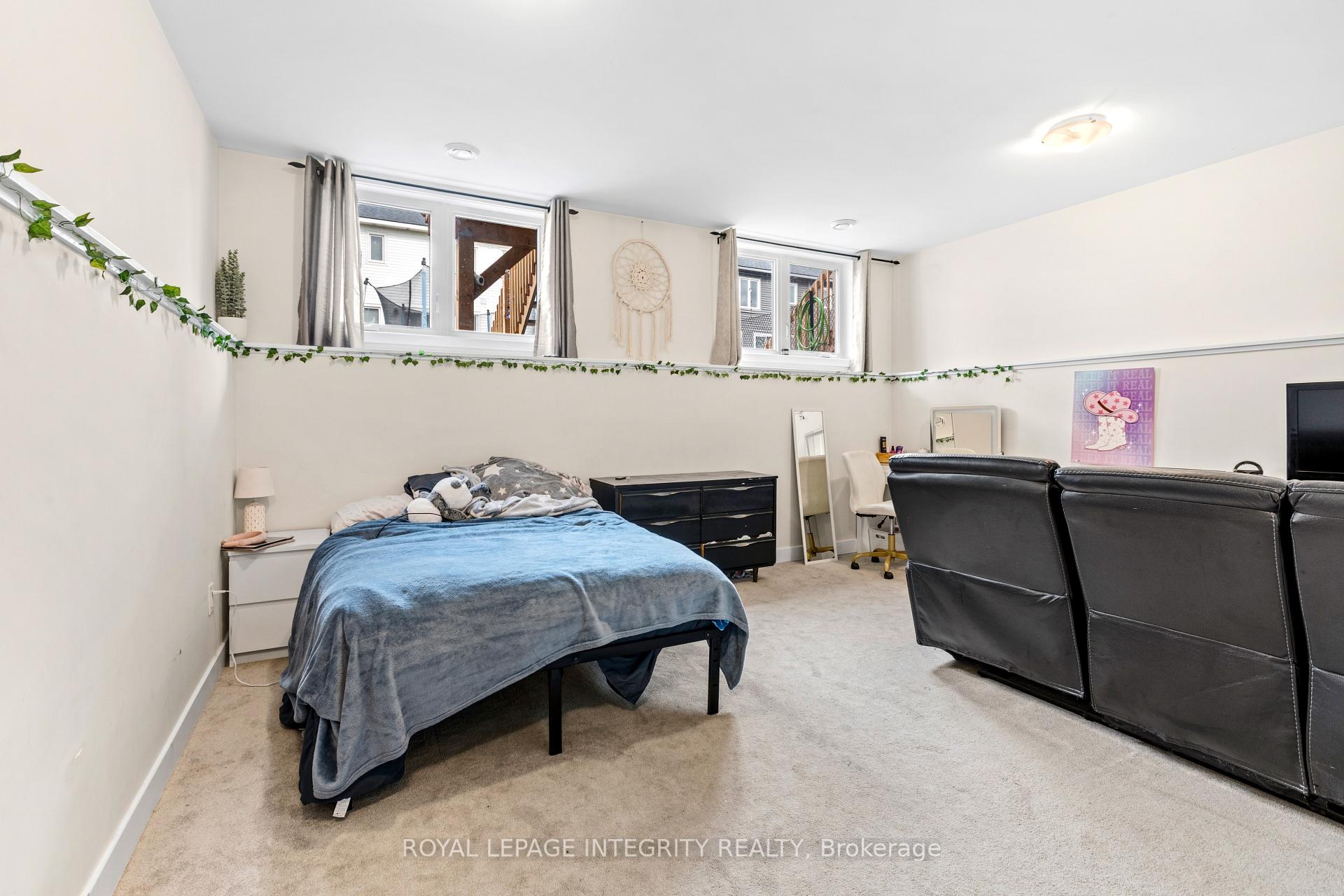 Photo 28 of 18 Margaret Graham Terrace, Smiths Falls, Smiths Falls — HOMEH