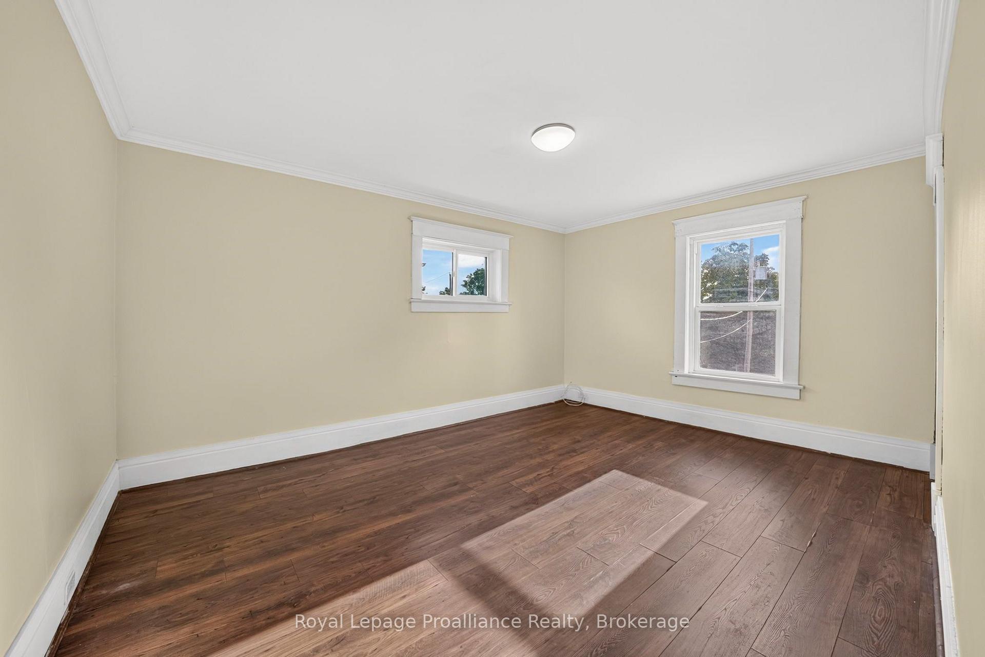 Photo 19 of 37 Lorne Avenue, Quinte West, Trenton Ward — HOMEH