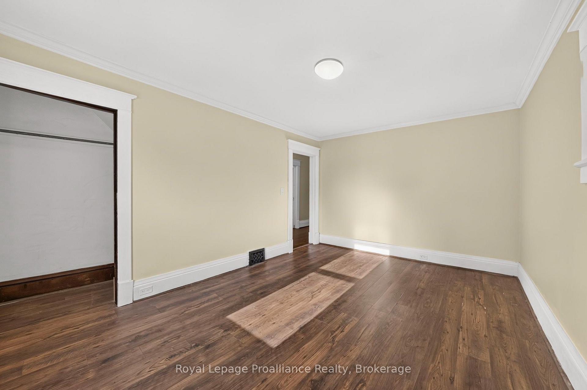 Photo 21 of 37 Lorne Avenue, Quinte West, Trenton Ward — HOMEH