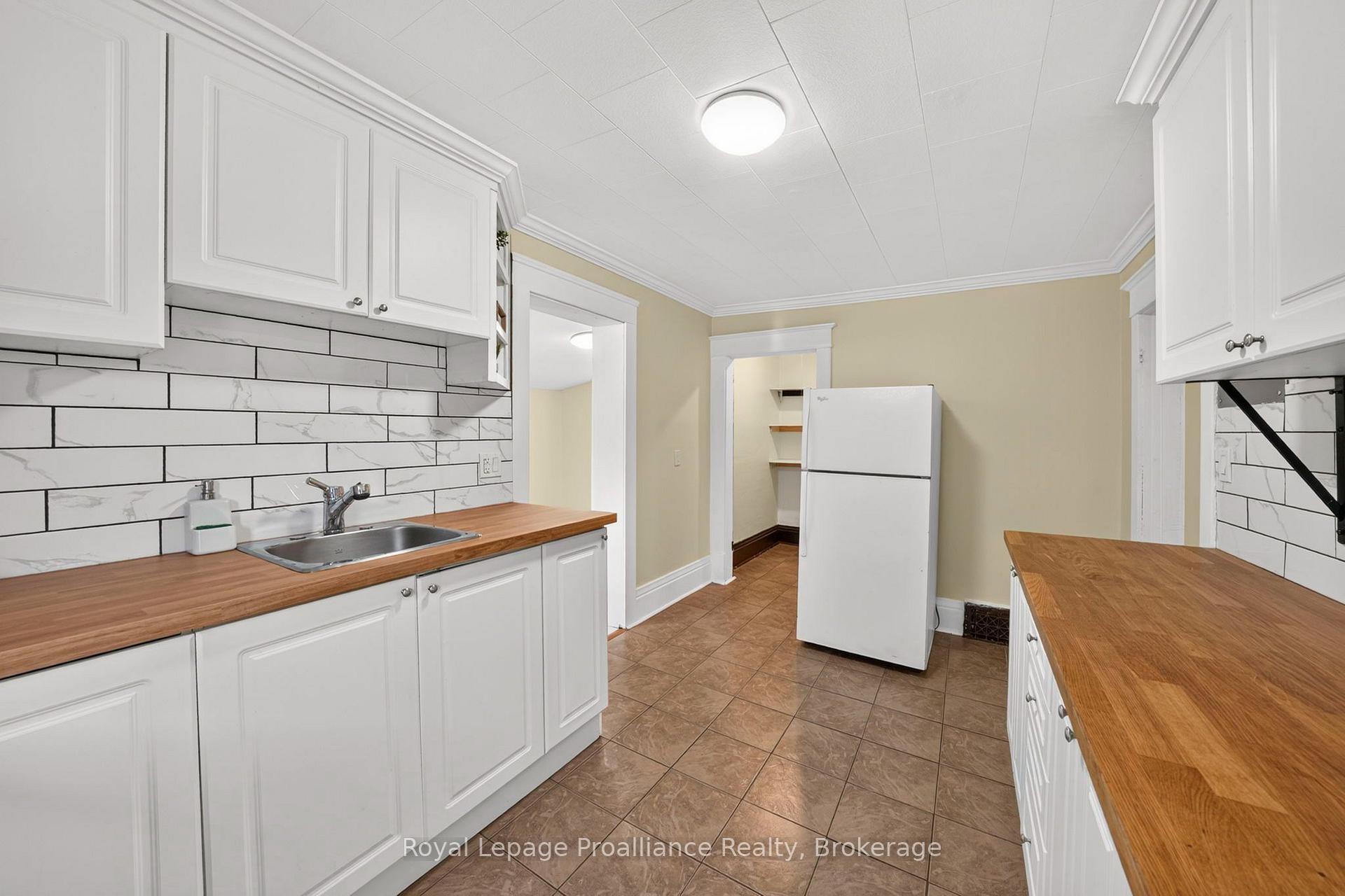 Photo 31 of 37 Lorne Avenue, Quinte West, Trenton Ward — HOMEH