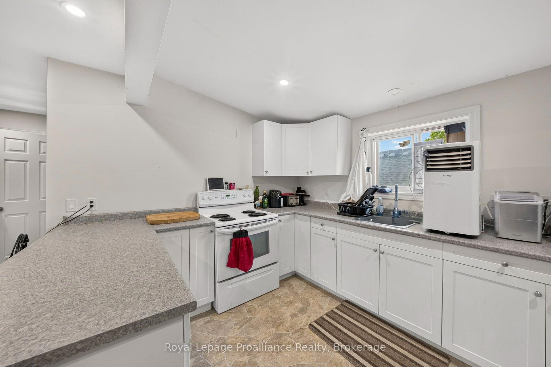 Photo 37 of 37 Lorne Avenue, Quinte West, Trenton Ward — HOMEH