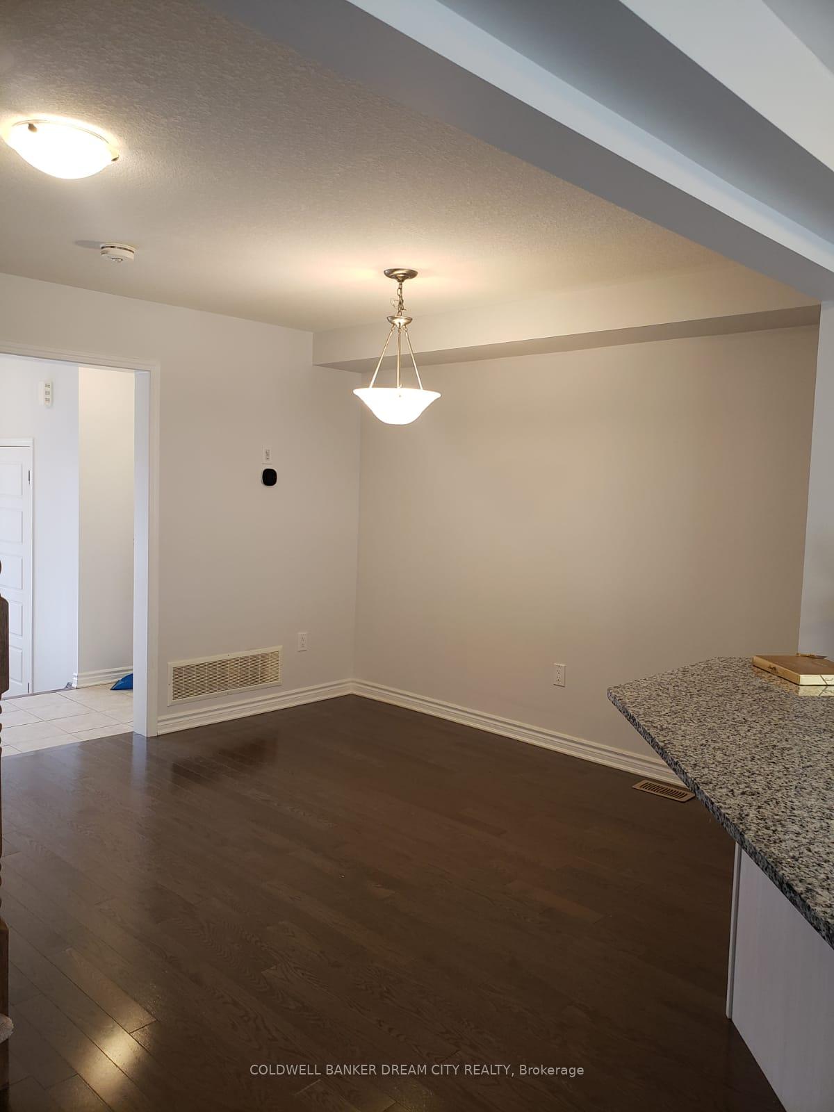 Photo 24 of Unit 31, 19 Ridge Road, Cambridge, Preston Heights — HOMEH