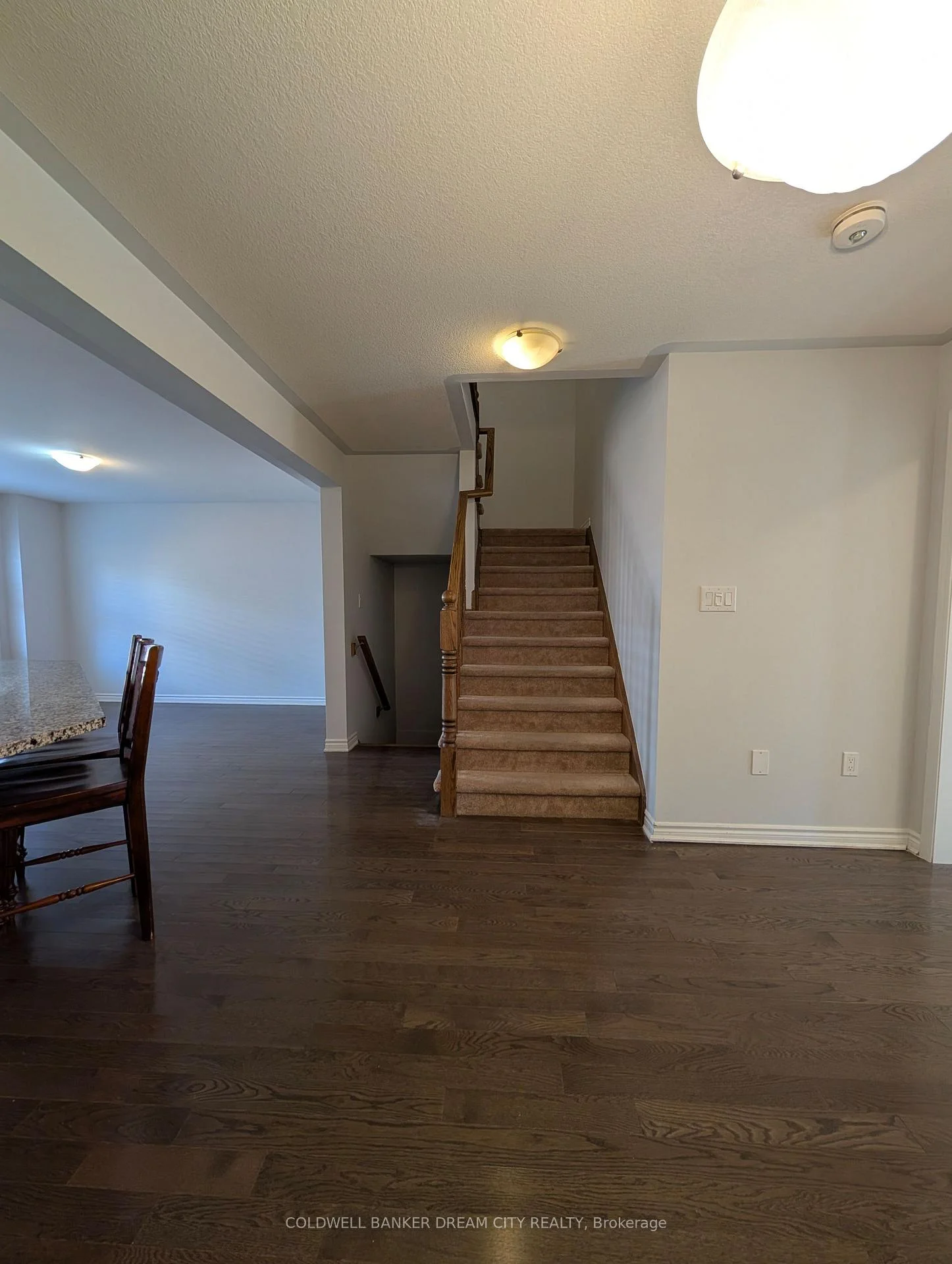 Photo 11 of Unit 31, 19 Ridge Road, Cambridge, Preston Heights — HOMEH