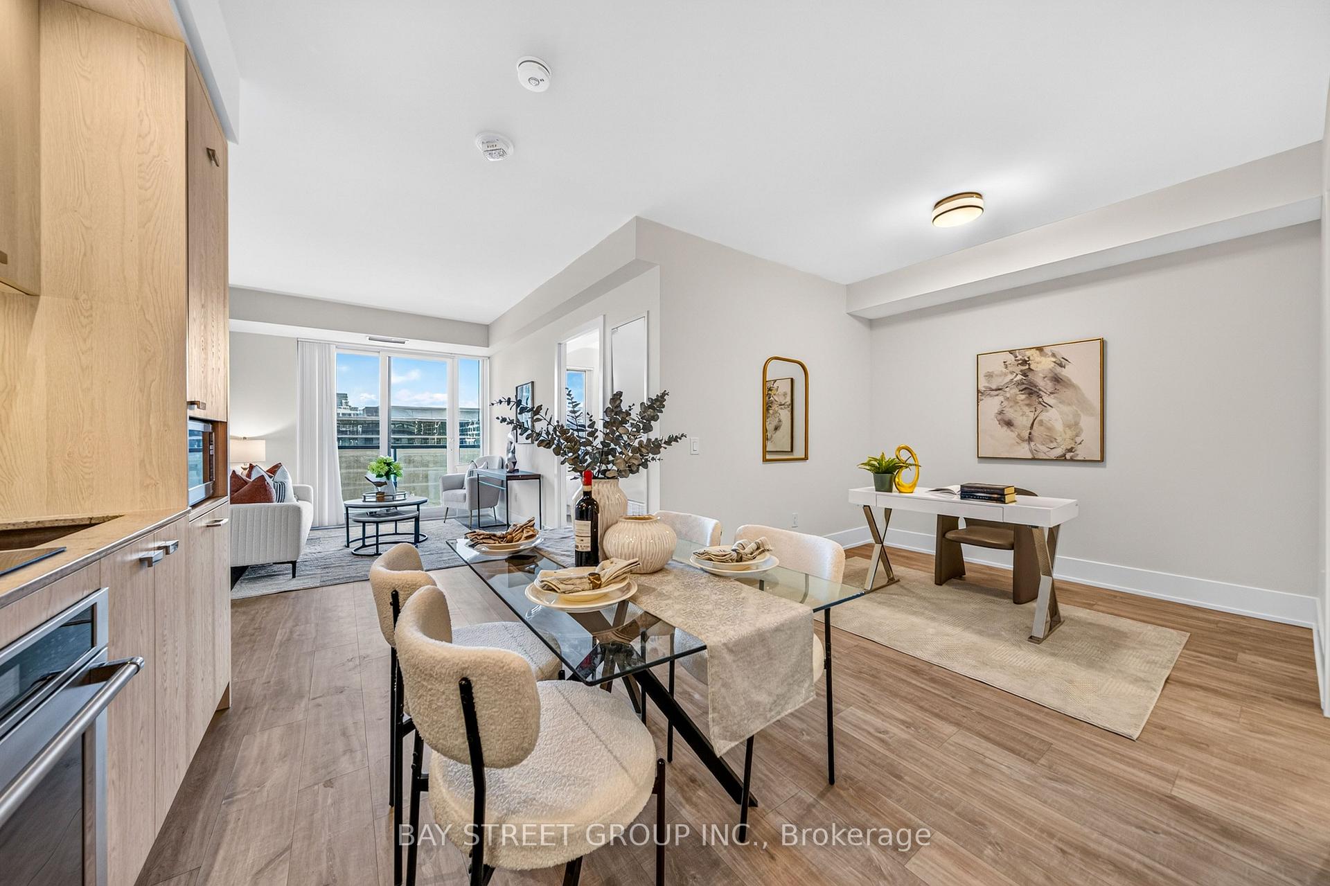 Photo 2 of Unit 801, 480 Front Street W, Toronto, Waterfront Communities — HOMEH