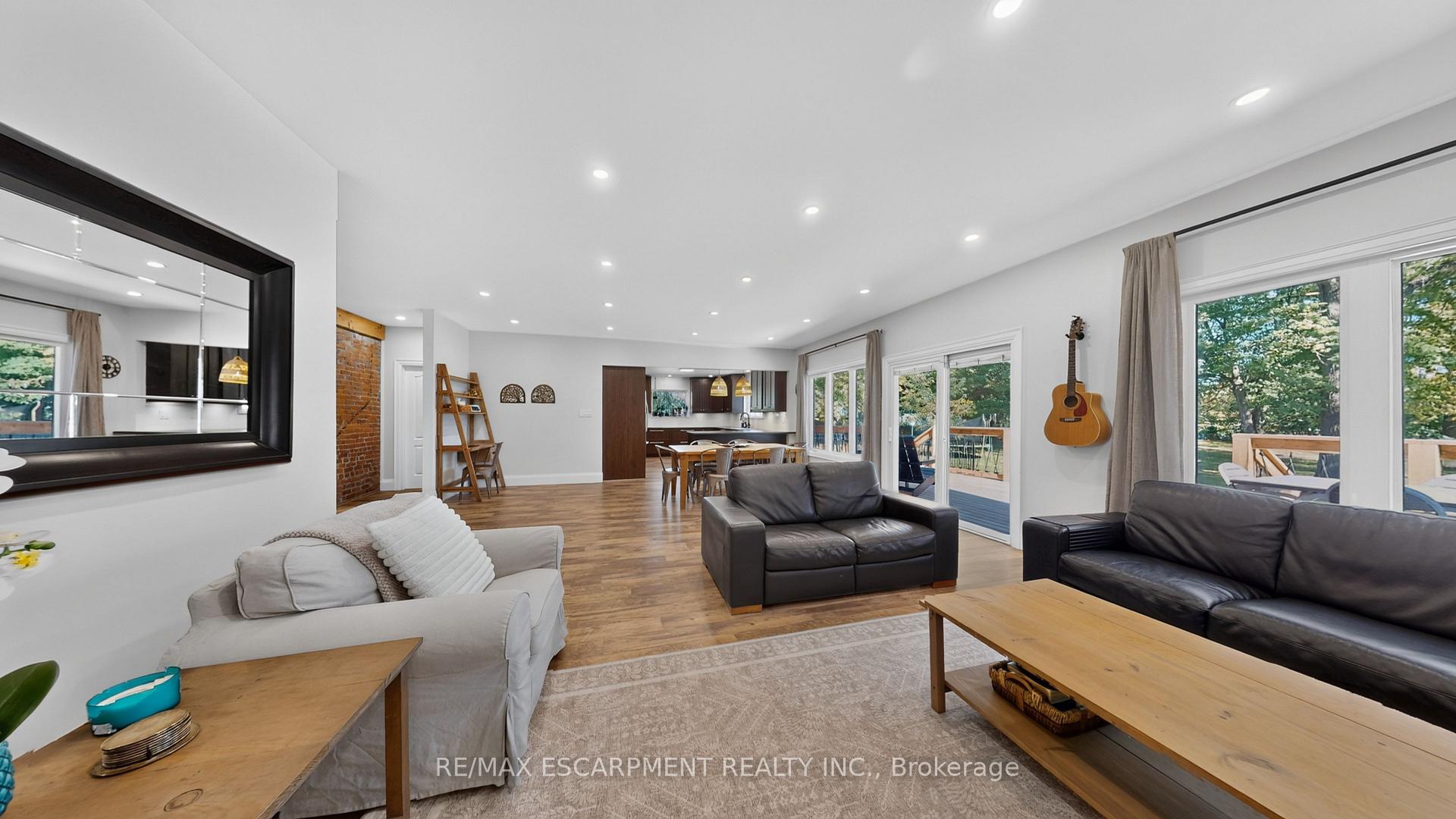 Photo 9 of 1355 Woodburn Road, Hamilton, Rural Glanbrook — HOMEH