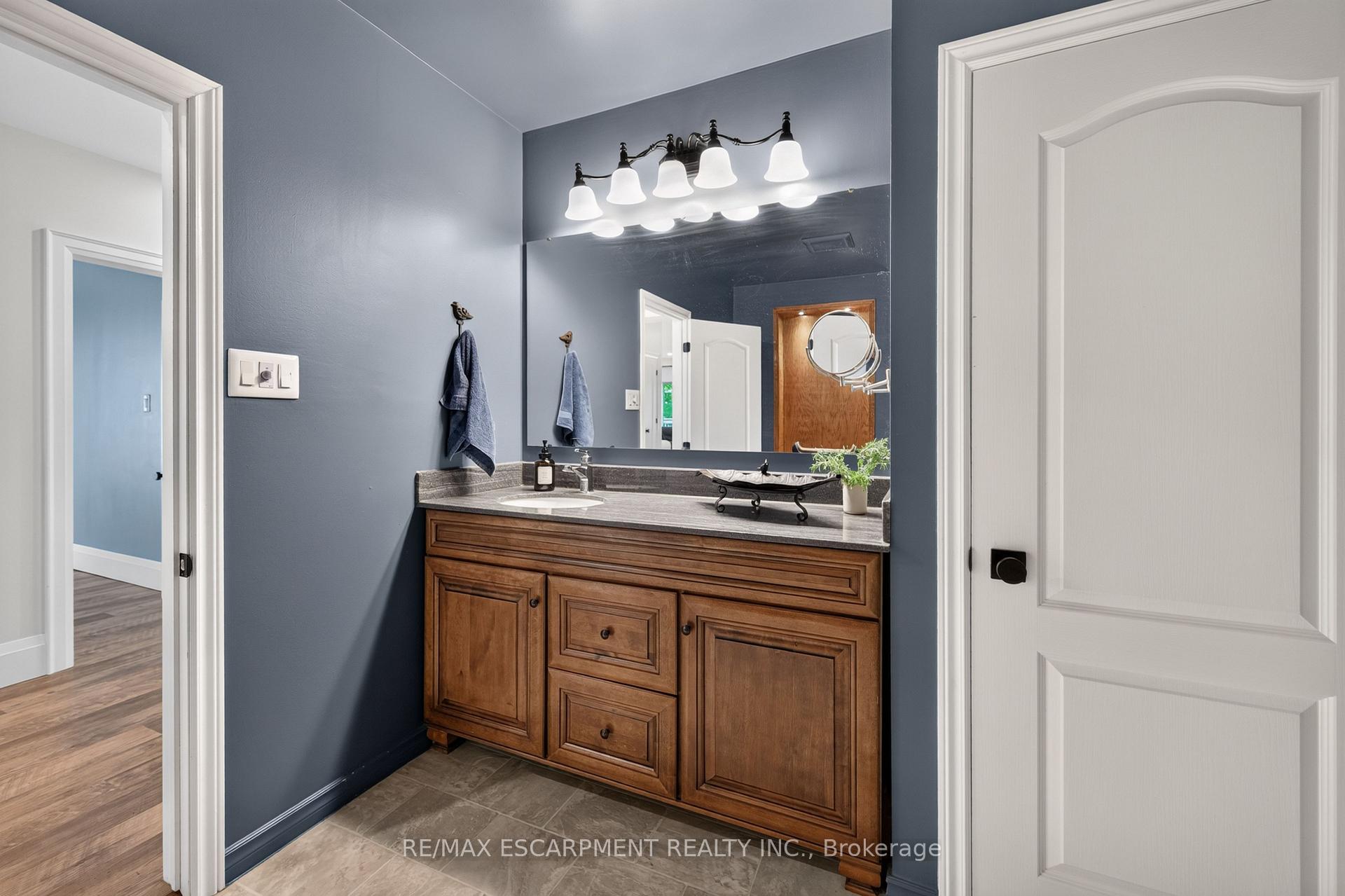 Photo 30 of 1355 Woodburn Road, Hamilton, Rural Glanbrook — HOMEH