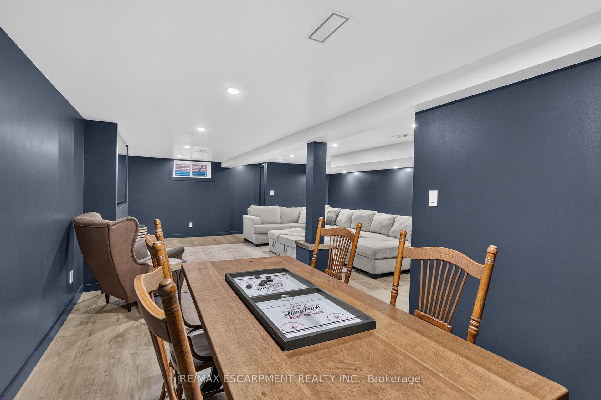 Photo 34 of 1355 Woodburn Road, Hamilton, Rural Glanbrook — HOMEH