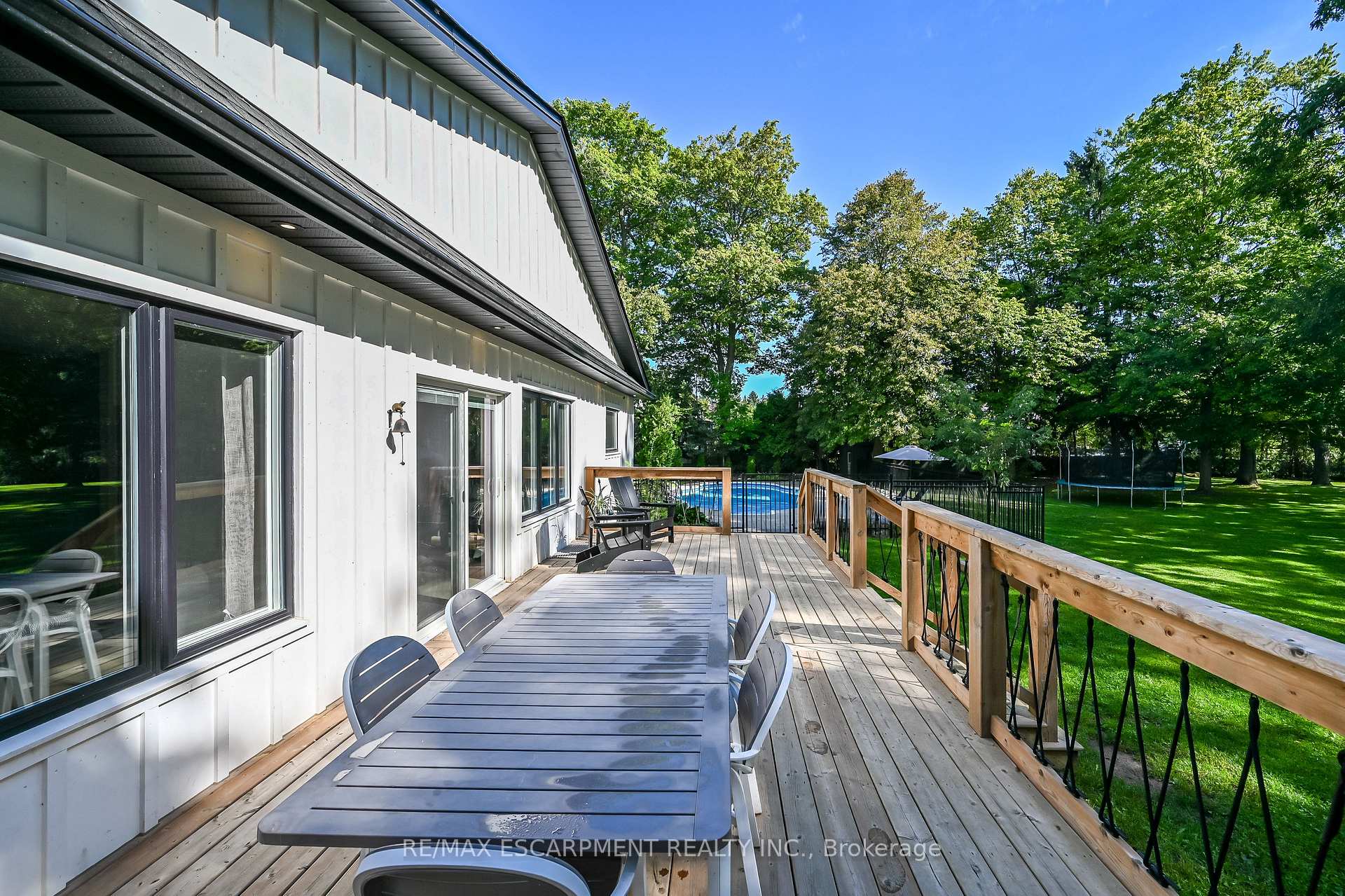 Photo 37 of 1355 Woodburn Road, Hamilton, Rural Glanbrook — HOMEH