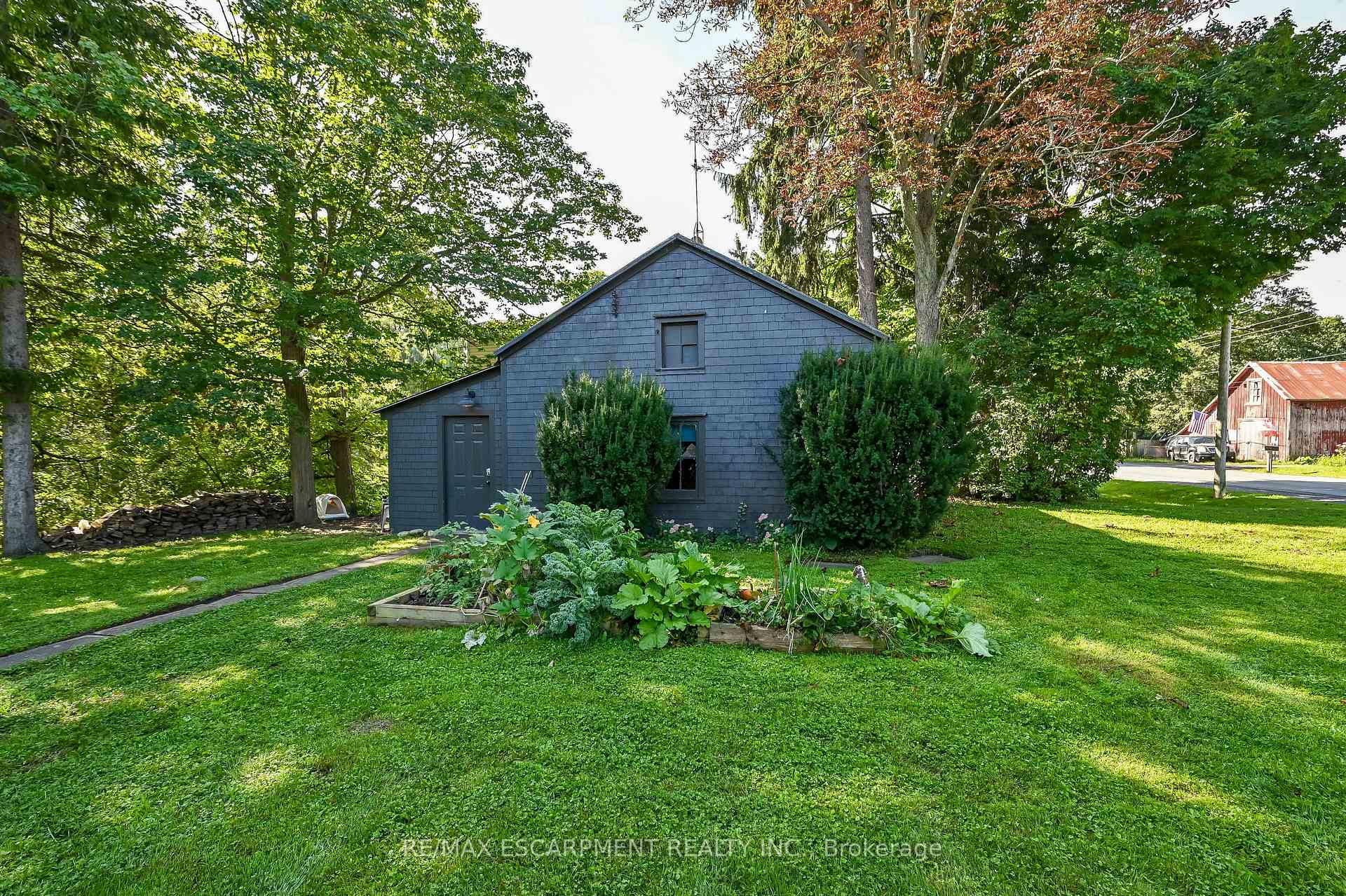 Photo 48 of 1355 Woodburn Road, Hamilton, Rural Glanbrook — HOMEH