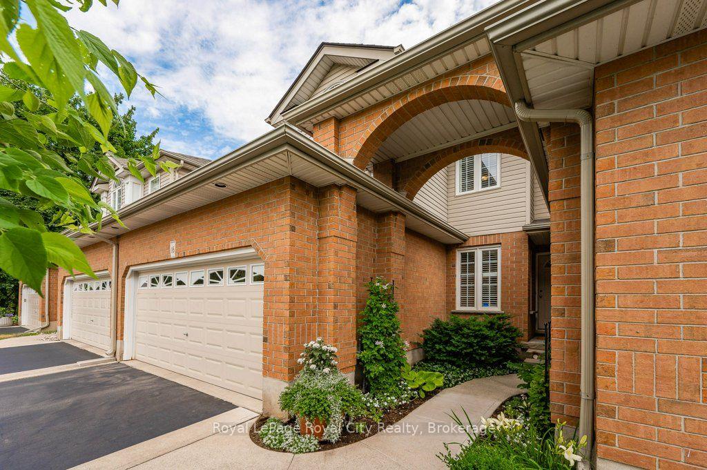 Photo of Unit 16, 784 Gordon Street