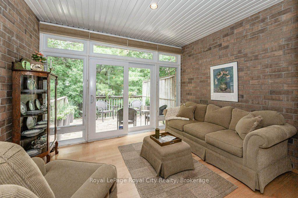 Photo 16 of Unit 16, 784 Gordon Street, Guelph, Kortright East — HOMEH
