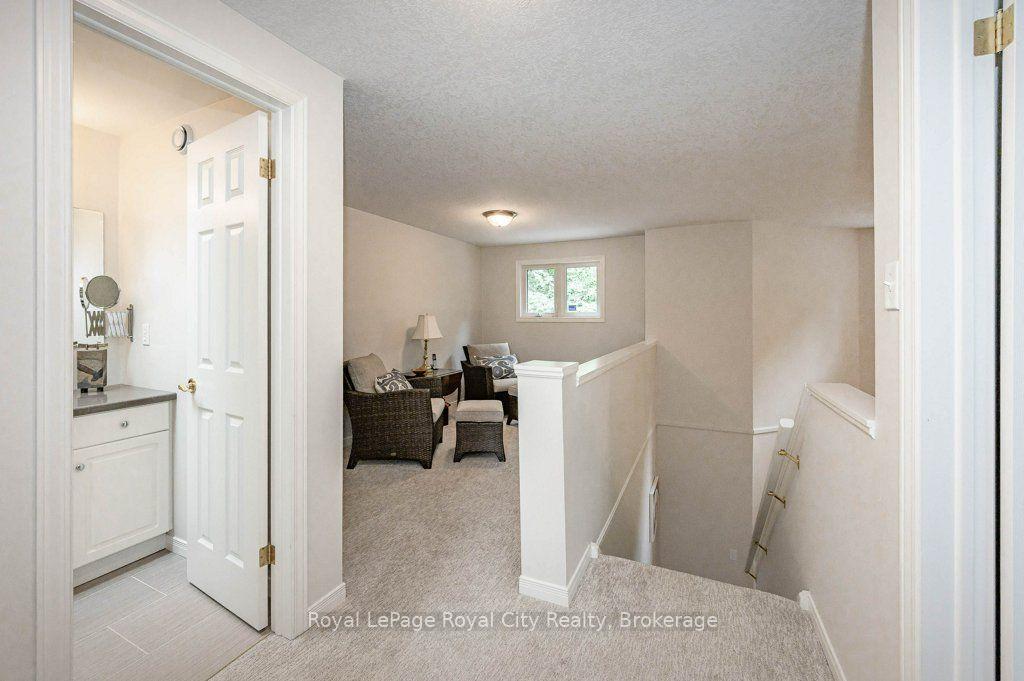 Photo 26 of Unit 16, 784 Gordon Street, Guelph, Kortright East — HOMEH