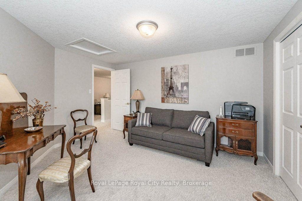 Photo 31 of Unit 16, 784 Gordon Street, Guelph, Kortright East — HOMEH