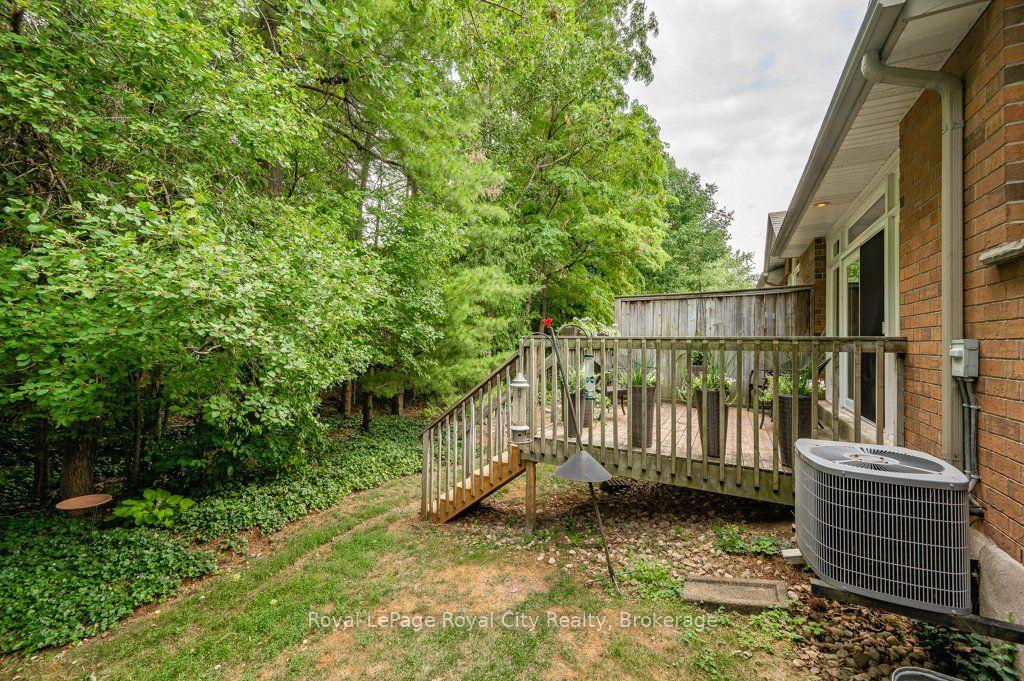 Photo 42 of Unit 16, 784 Gordon Street, Guelph, Kortright East — HOMEH