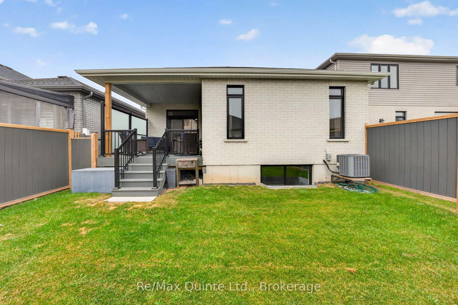 Photo 20 of 9 Peace River Street, Belleville, Thurlow Ward — HOMEH