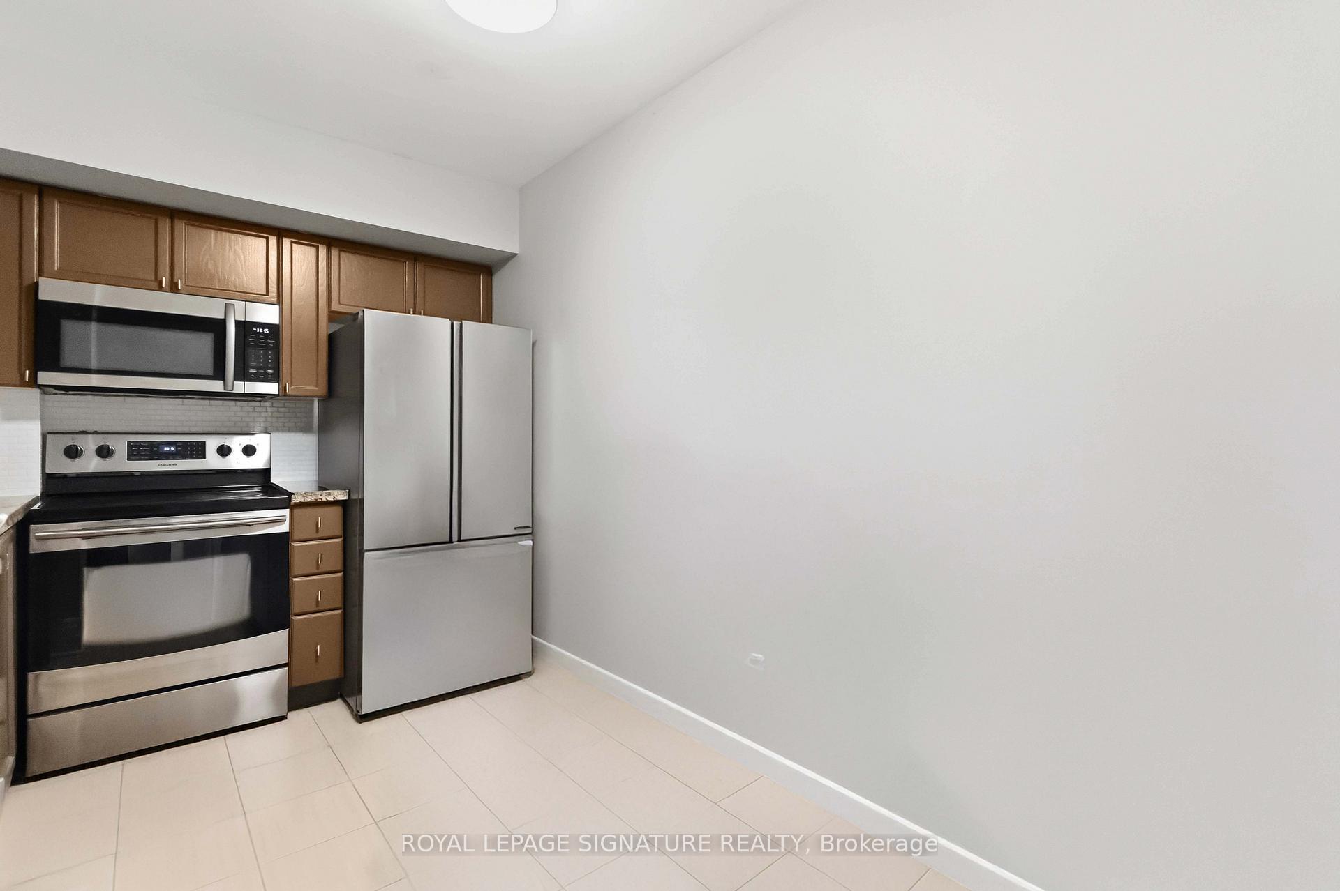 Photo 11 of Unit 1119, 5 Everson Drive W, North York, Willowdale East — HOMEH