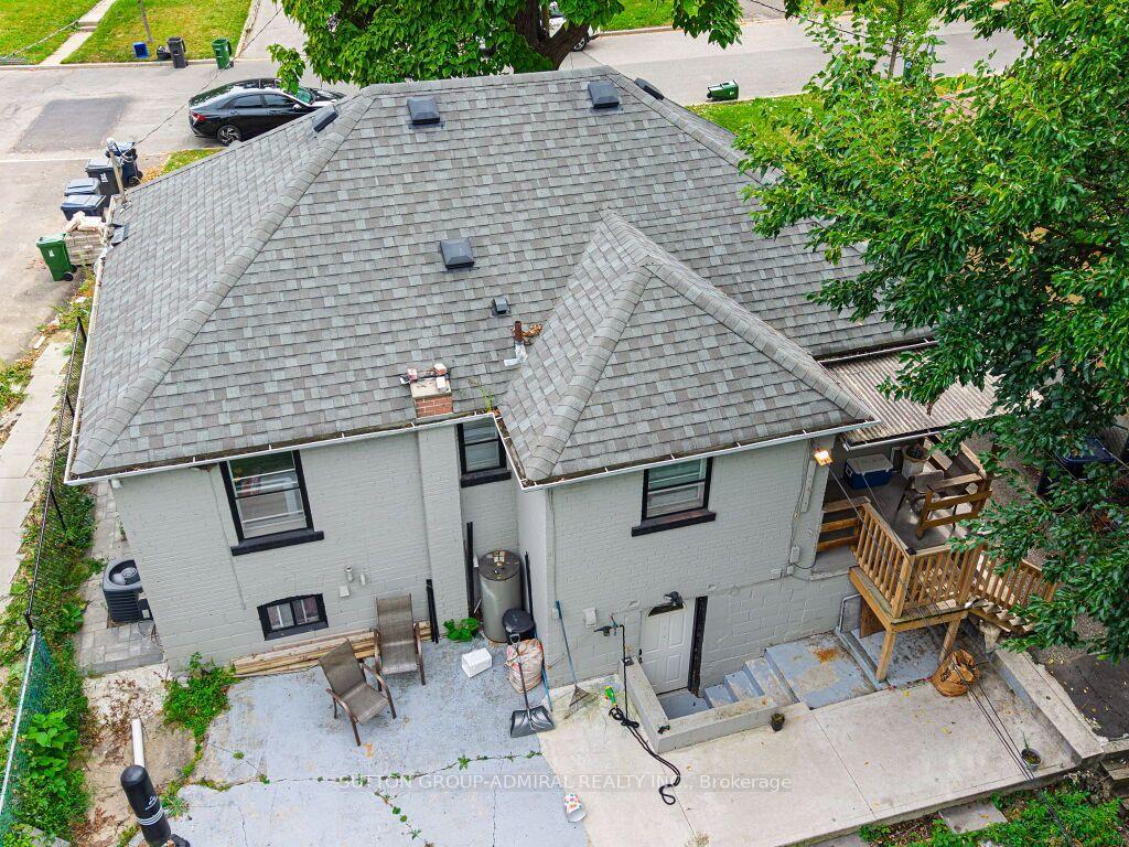 Photo 40 of 56 Lovilla Boulevard, North York, Humberlea-Pelmo Park — HOMEH