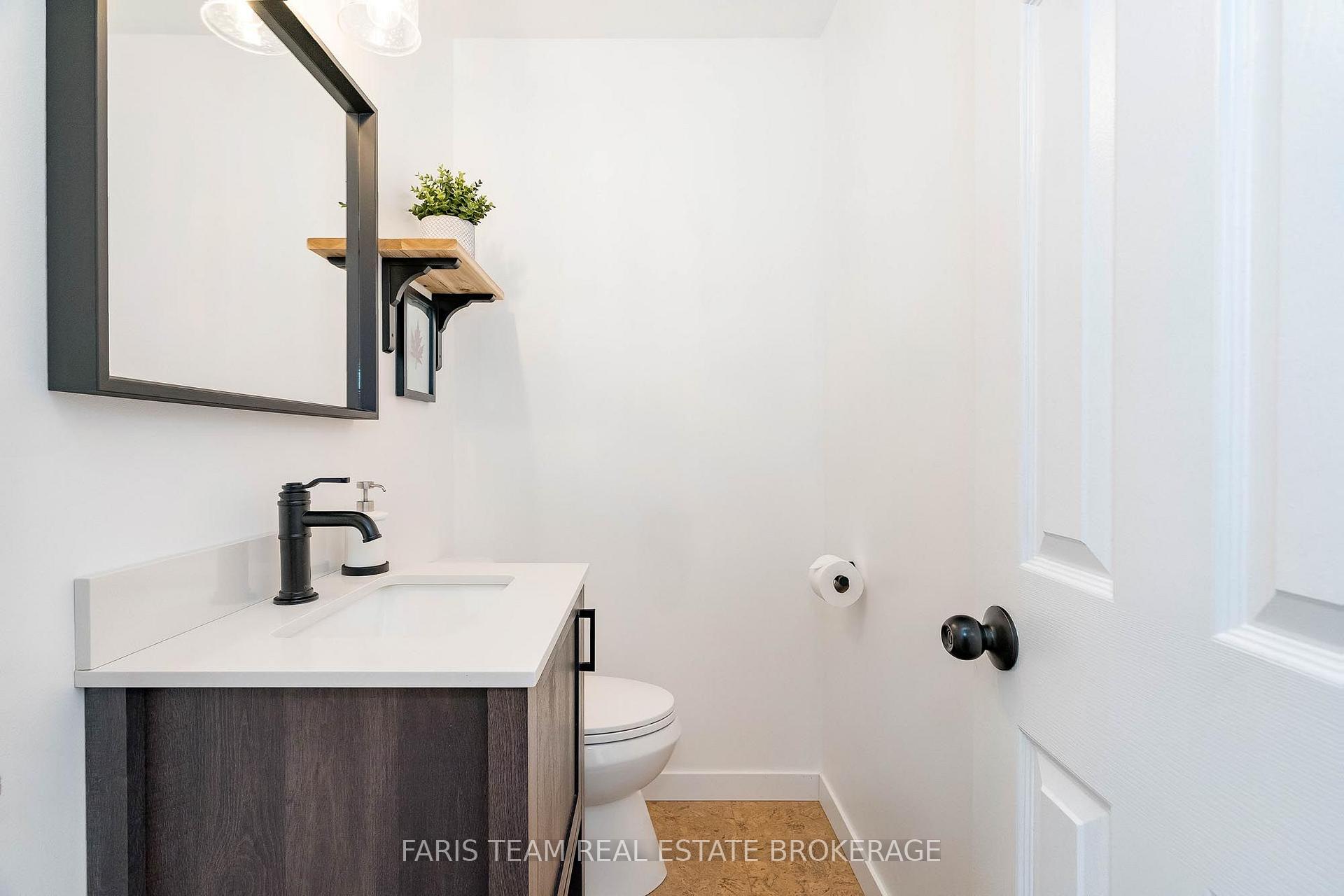 Photo 16 of 238 Robins Point Road, Tay, Victoria Harbour — HOMEH