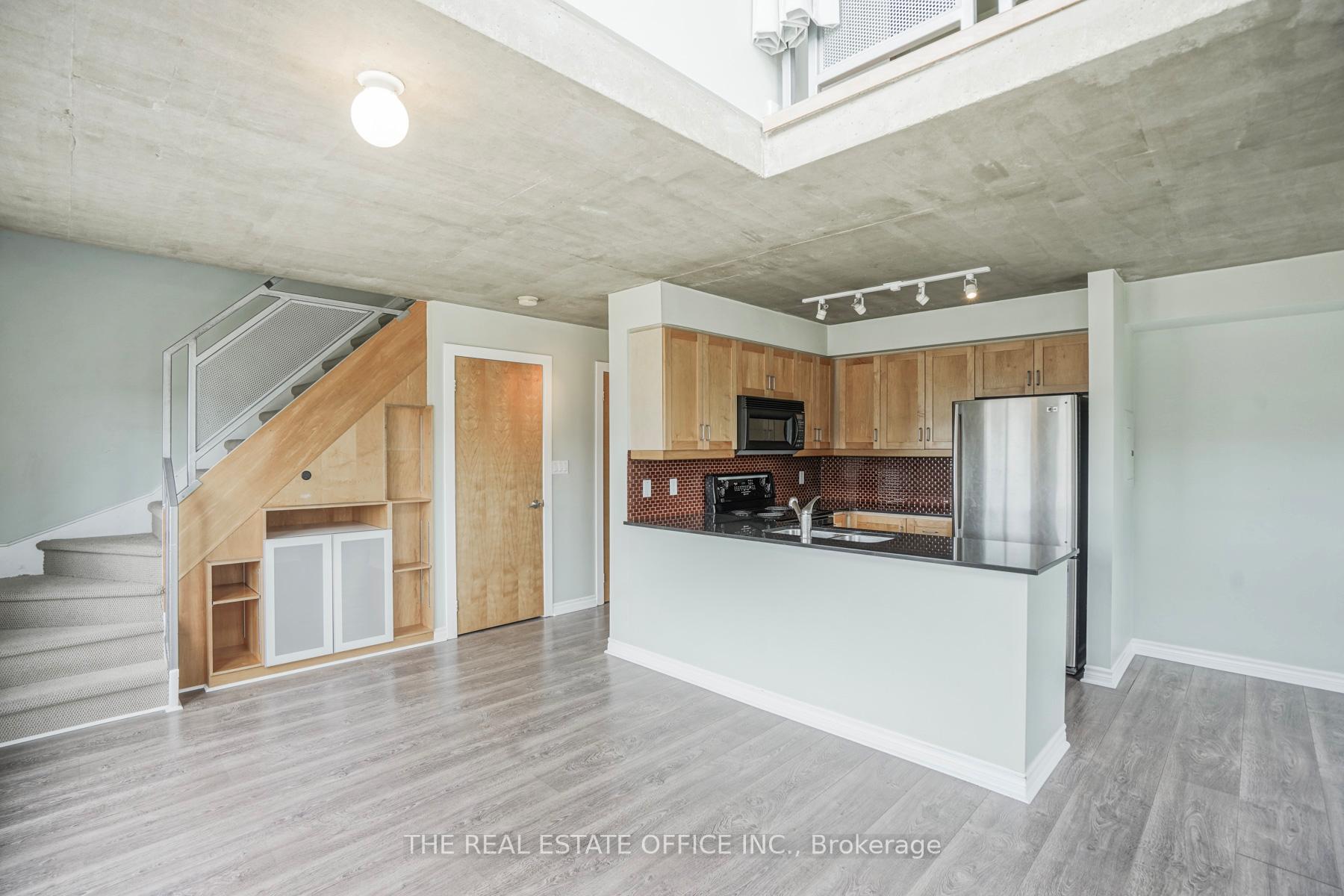 Photo 9 of Unit 414, 800 King Street W, Toronto, Niagara — HOMEH