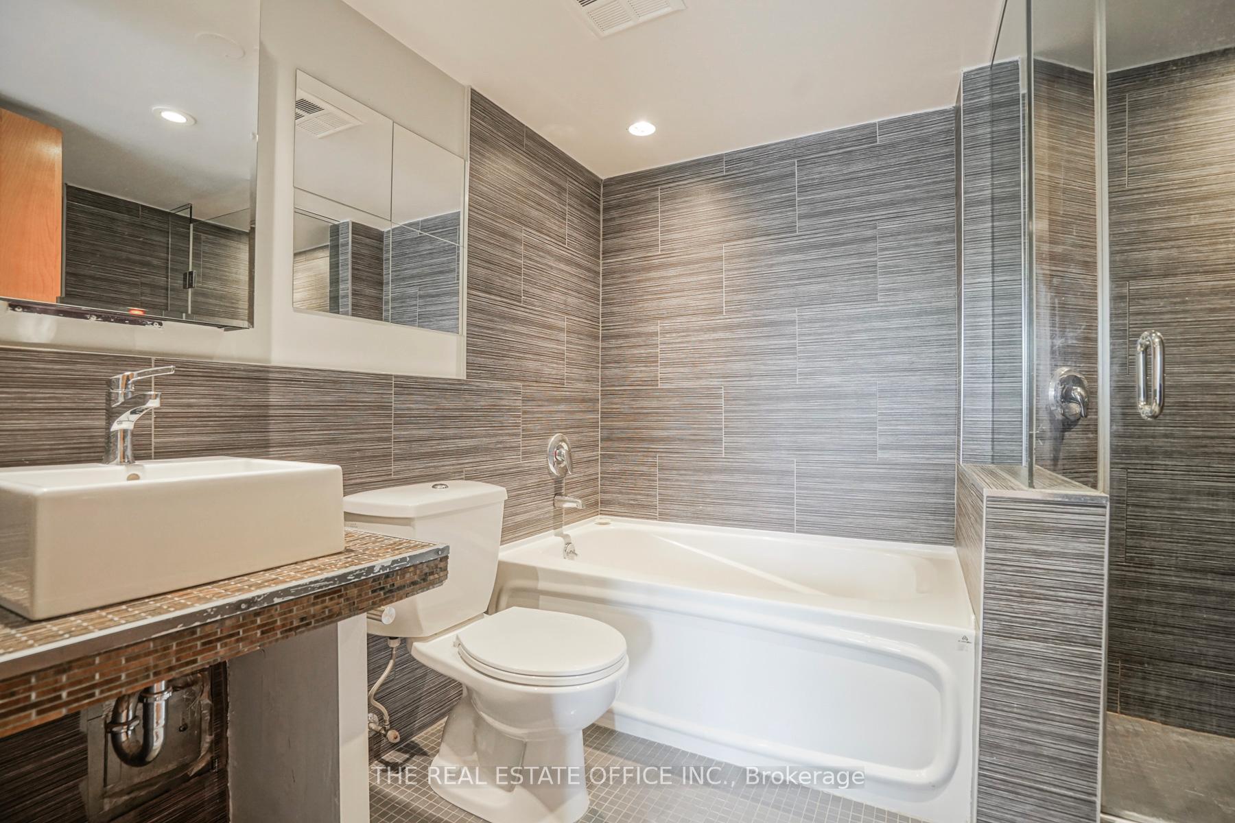 Photo 18 of Unit 414, 800 King Street W, Toronto, Niagara — HOMEH