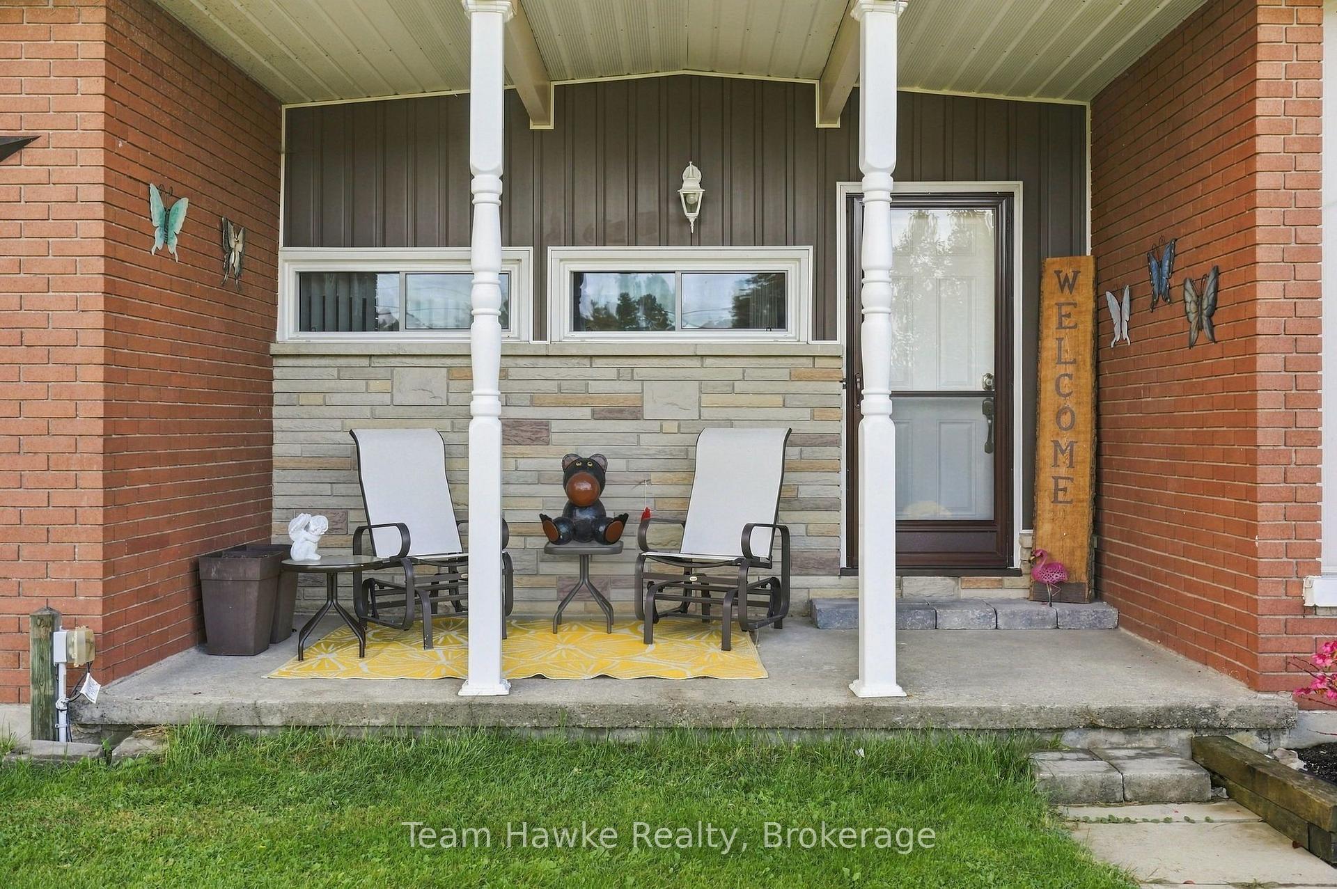 Photo 5 of 385 Lafontaine Road W, Tiny, Lafontaine — HOMEH