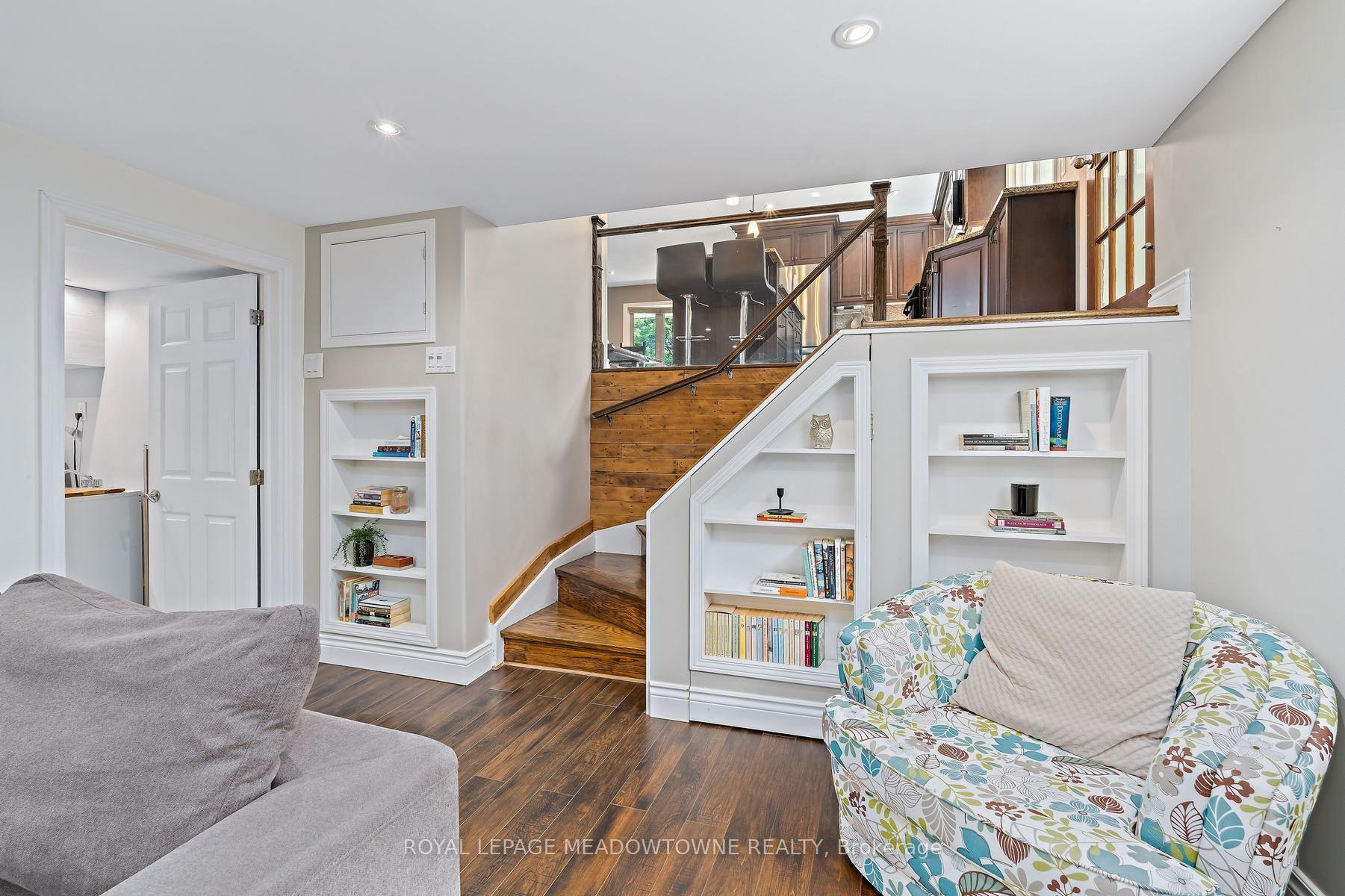 Photo 54 of 33 Fagan Drive, Halton Hills, Georgetown — HOMEH