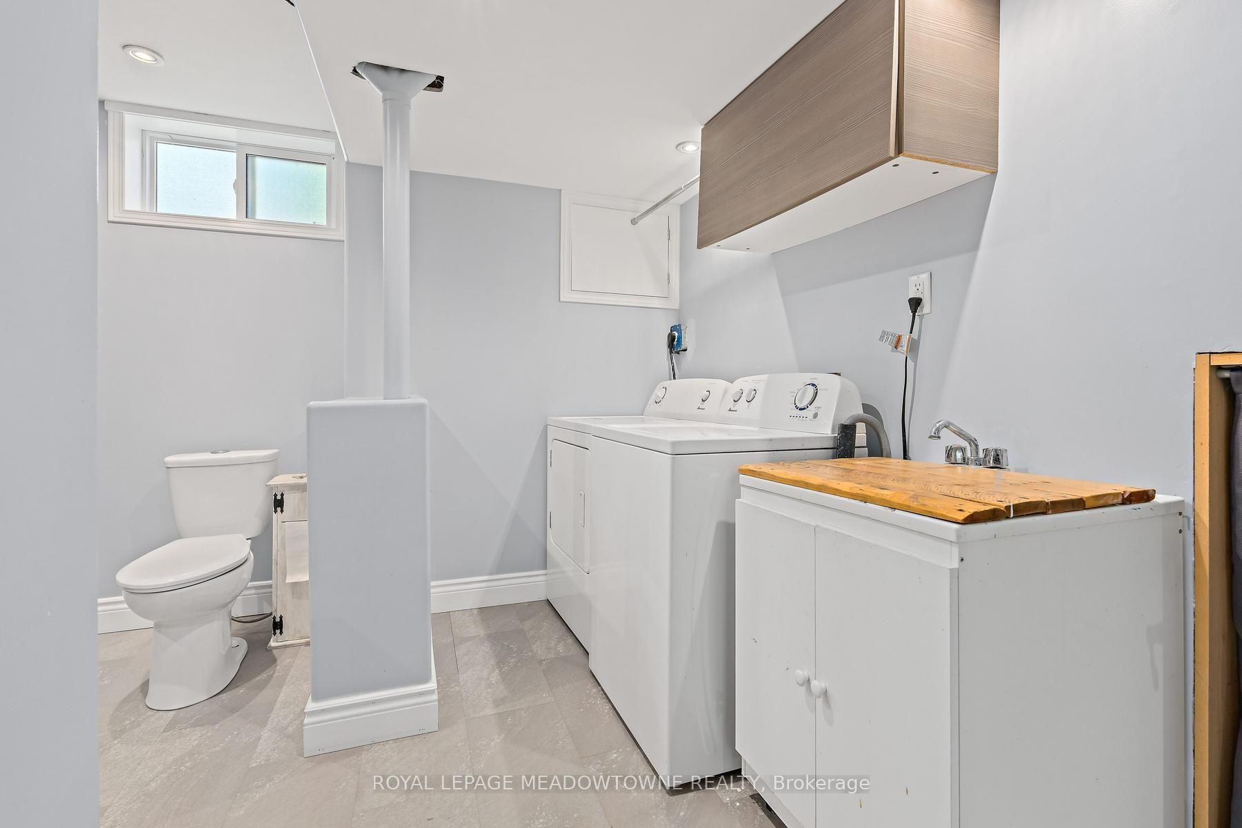 Photo 55 of 33 Fagan Drive, Halton Hills, Georgetown — HOMEH