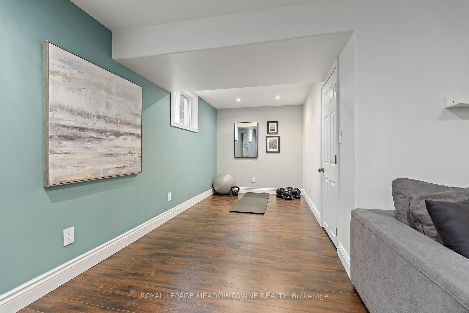 Photo 44 of 33 Fagan Drive, Halton Hills, Georgetown — HOMEH