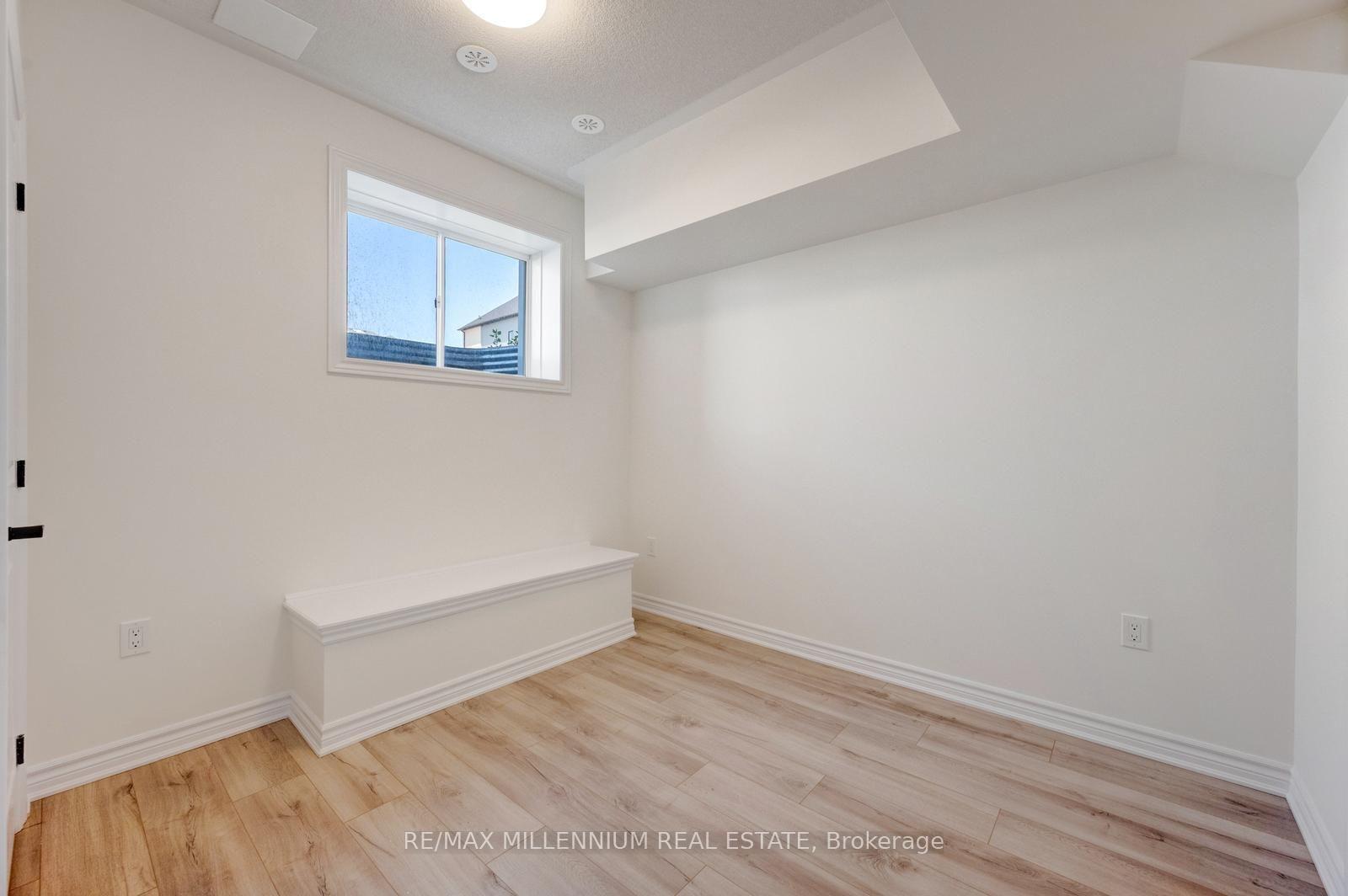 Photo 27 of Unit Main, 36 Thornbird Crescent, Brampton, Northwest Brampton — HOMEH