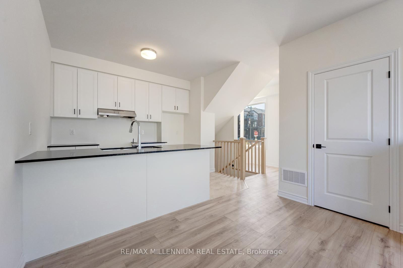 Photo 35 of Unit Main, 36 Thornbird Crescent, Brampton, Northwest Brampton — HOMEH