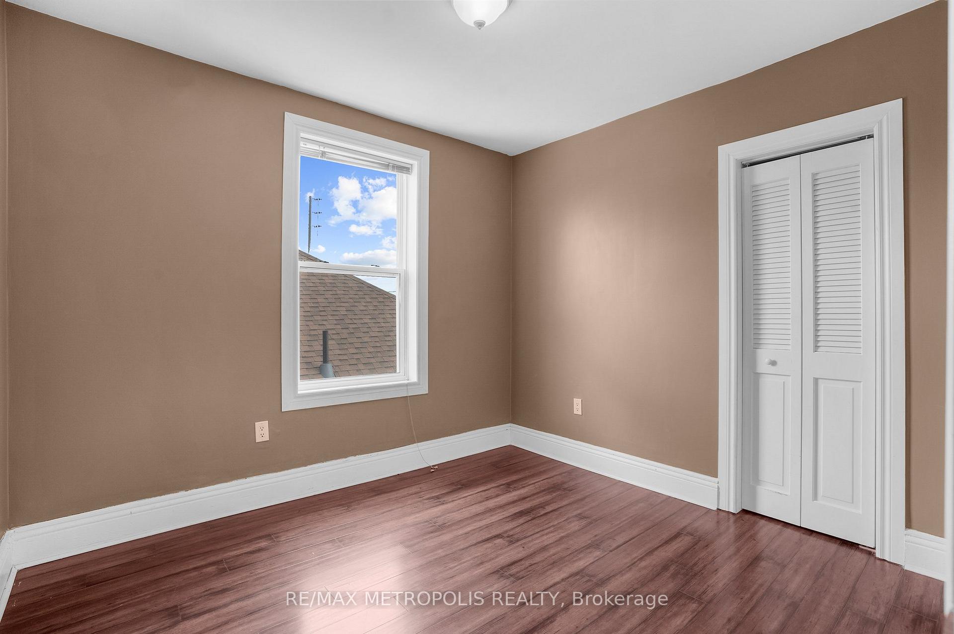 Photo 14 of 201 Bay Street N, Hamilton, Central — HOMEH