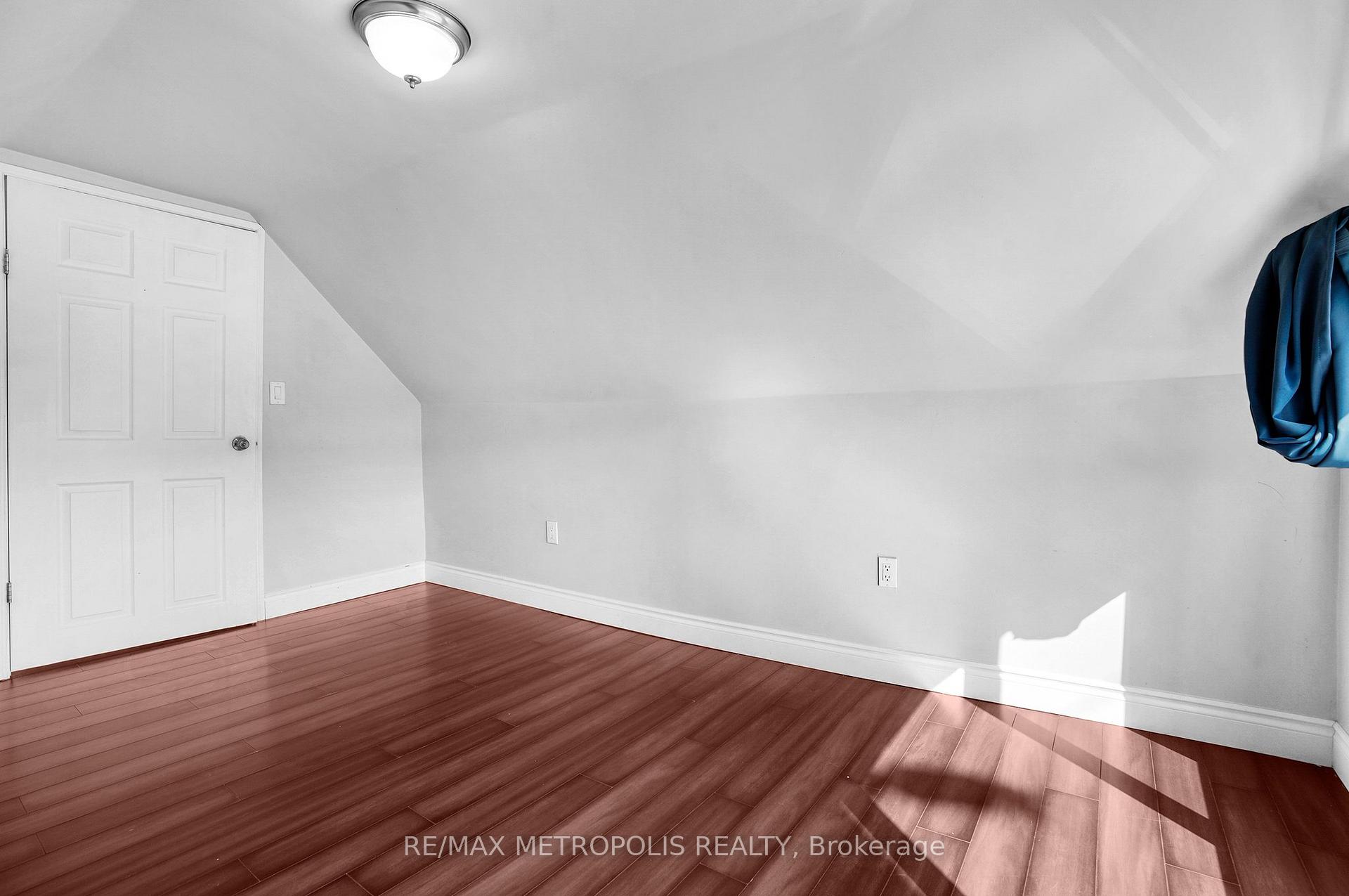 Photo 21 of 201 Bay Street N, Hamilton, Central — HOMEH