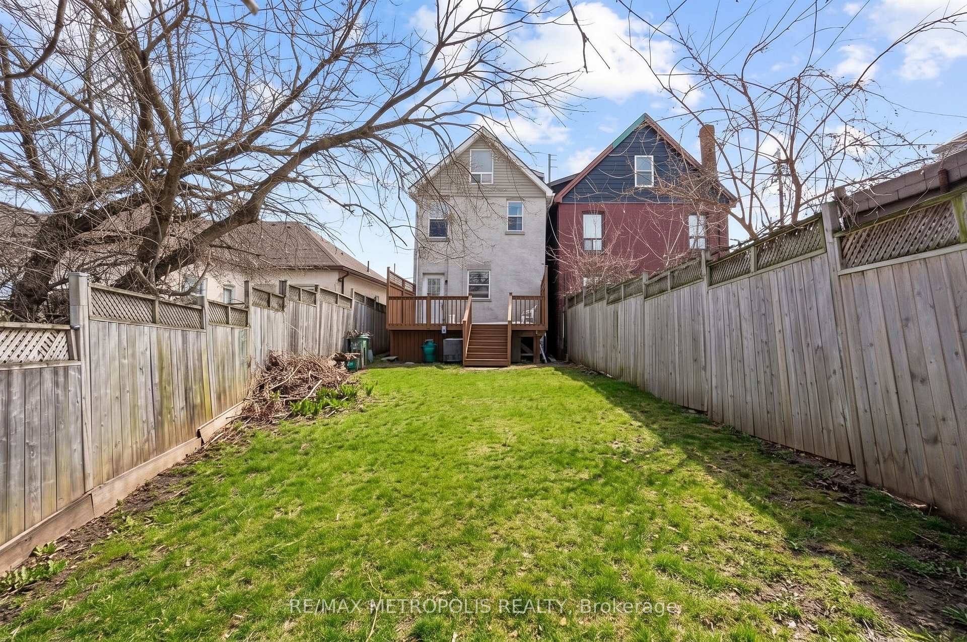 Photo 29 of 201 Bay Street N, Hamilton, Central — HOMEH