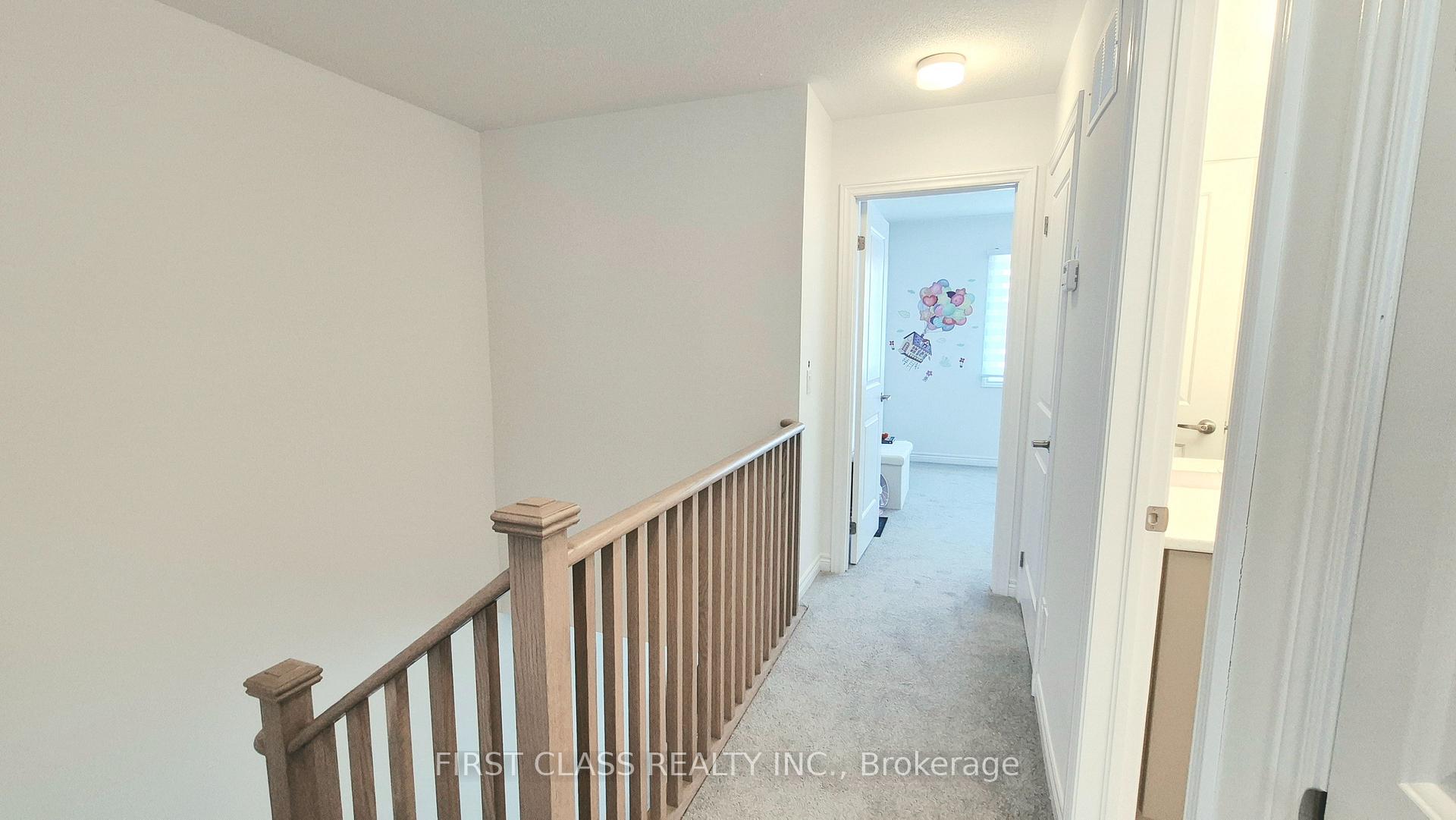 Photo 32 of 52 Sorbara Way, Whitby, Brooklin — HOMEH