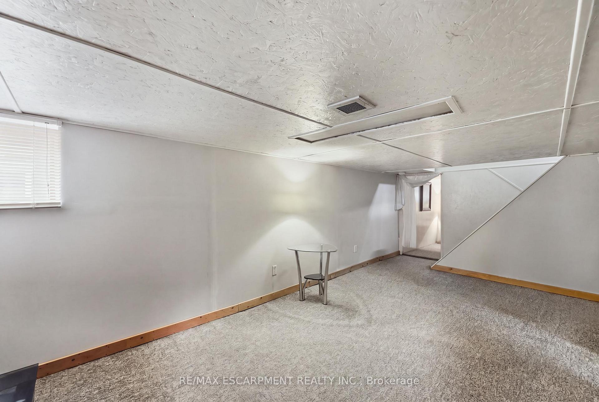 Photo 20 of 84 Barons Avenue N, Hamilton, Homeside — HOMEH