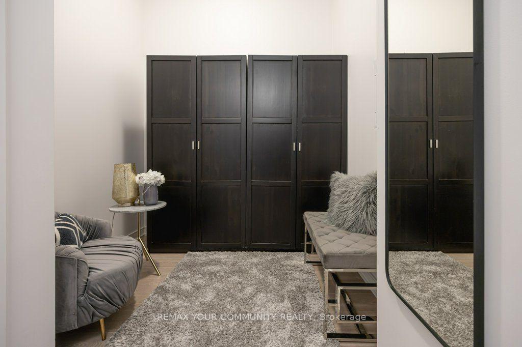 Photo 4 of Unit 506, 88 Scott Street, Toronto, Church-Yonge Corridor — HOMEH