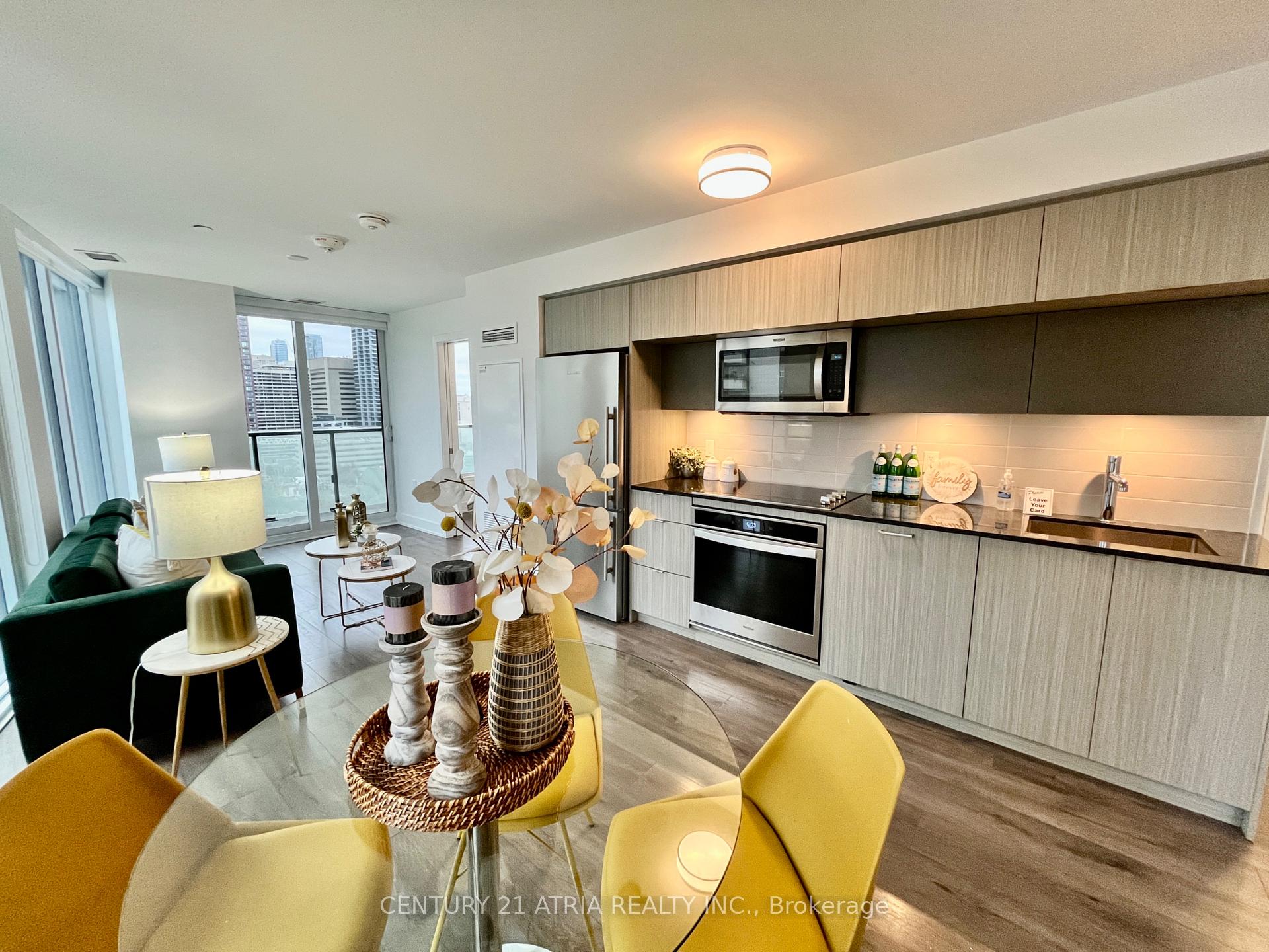 Photo 8 of Unit 1608, 575 Bloor Street E, Toronto, North St. James Town — HOMEH