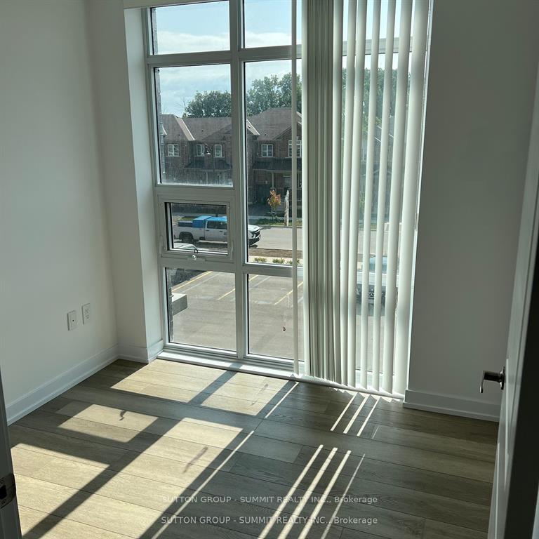 Photo 6 of Unit 227, 460 Dundas Street E, Hamilton, Waterdown — HOMEH