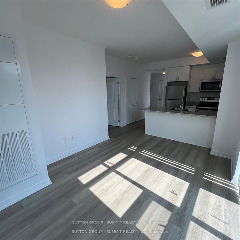 Photo 12 of Unit 227, 460 Dundas Street E, Hamilton, Waterdown — HOMEH