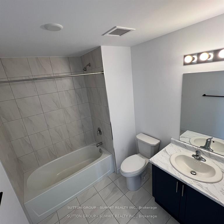 Photo 17 of Unit 227, 460 Dundas Street E, Hamilton, Waterdown — HOMEH