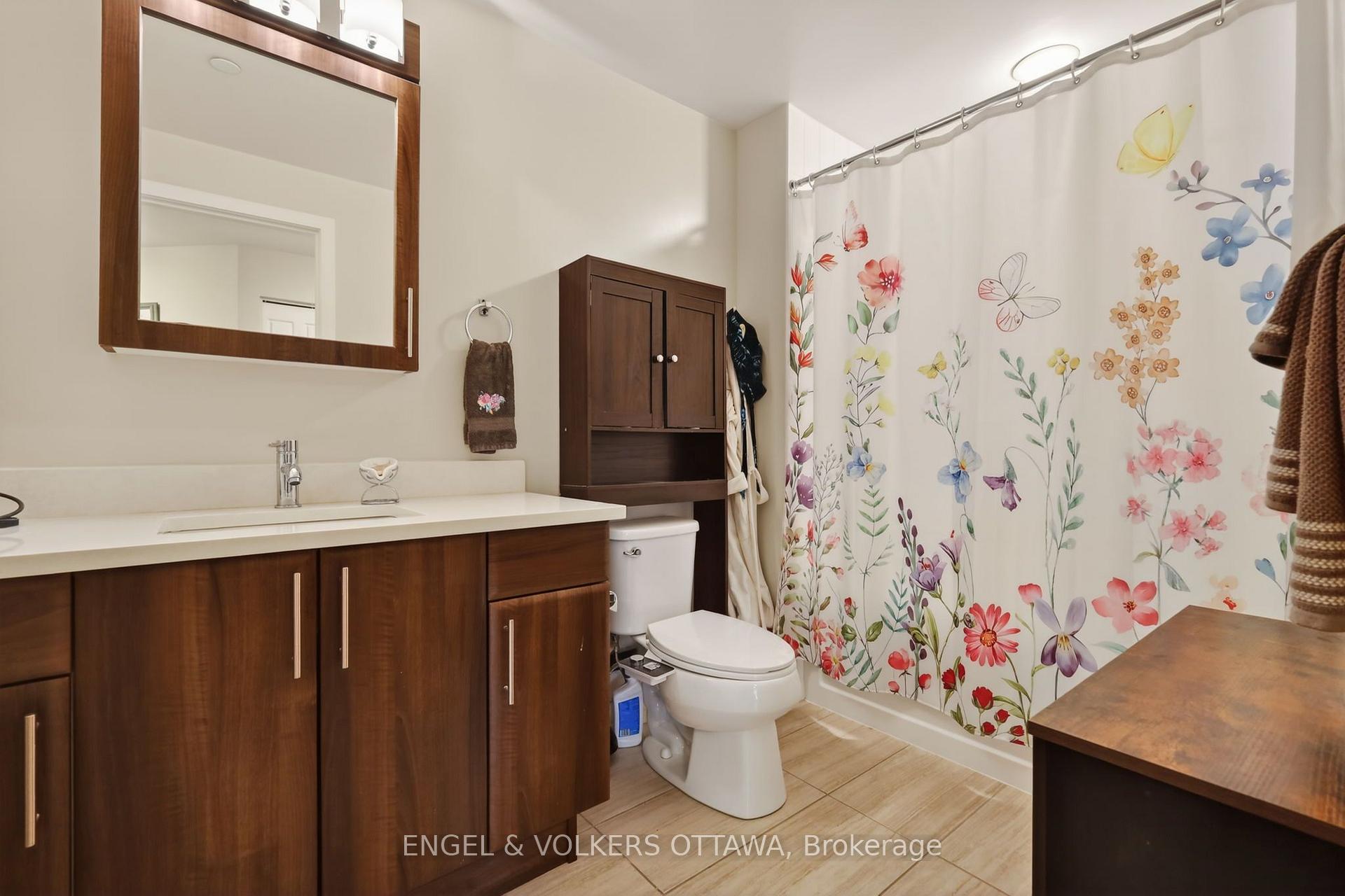 Photo 3 of Unit 711, 330 Titan Private, Ottawa, Borden Farm/Stewart Farm/Carleton Heights/Parkwood Hills — HOMEH