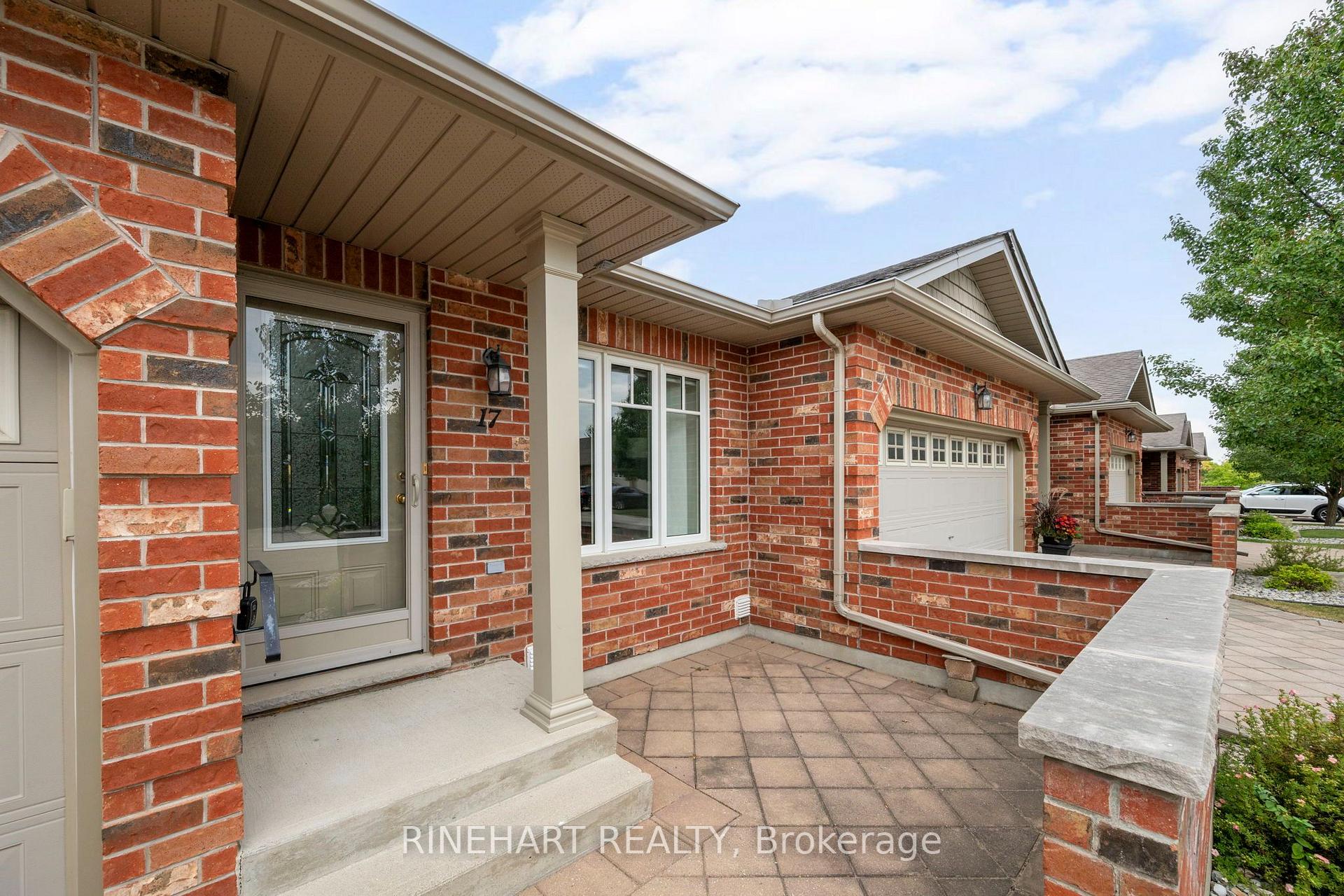 Photo 4 of Unit 17, 121 Meadowcreek Drive, Middlesex Centre, Ilderton — HOMEH