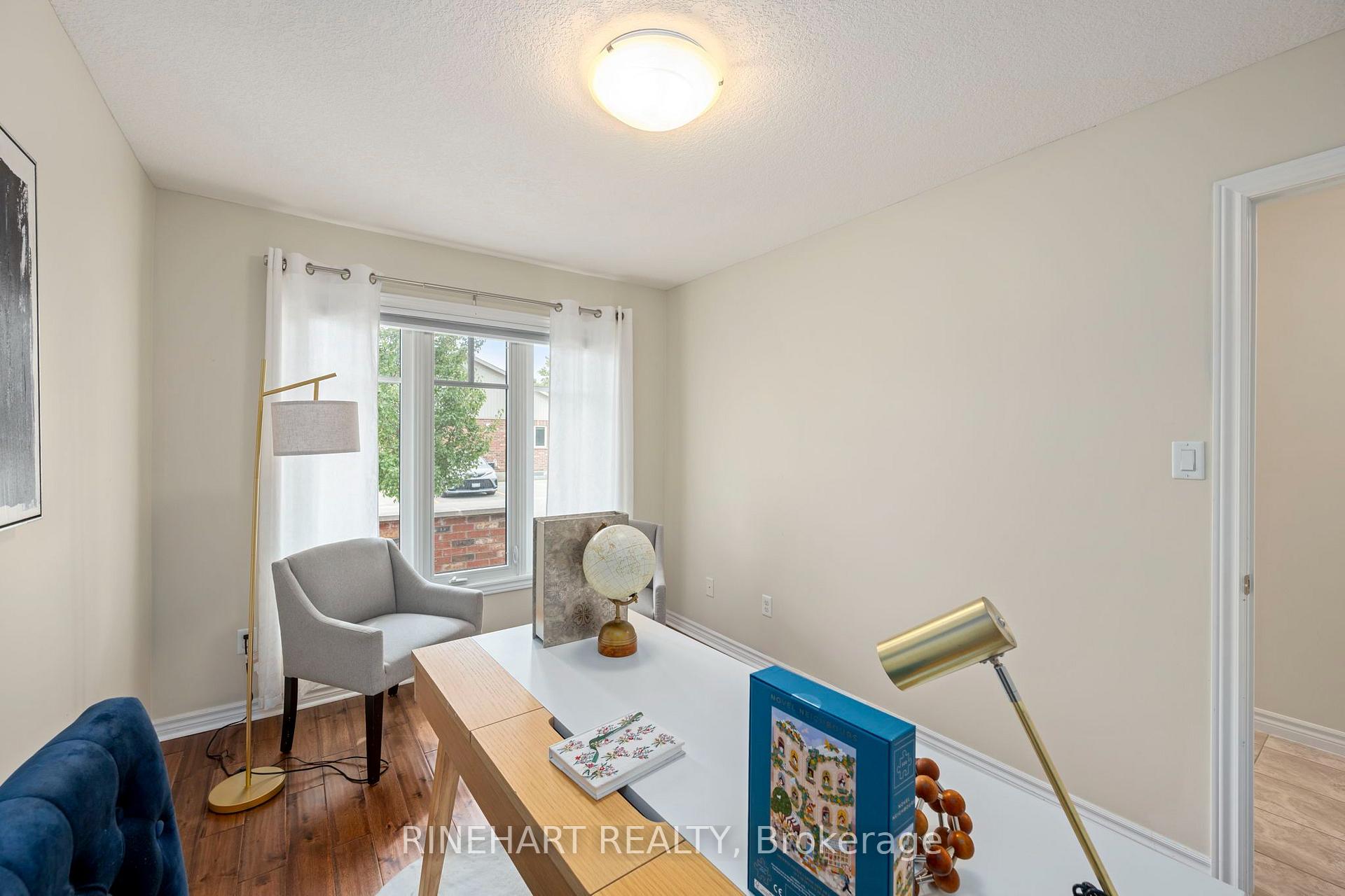Photo 7 of Unit 17, 121 Meadowcreek Drive, Middlesex Centre, Ilderton — HOMEH